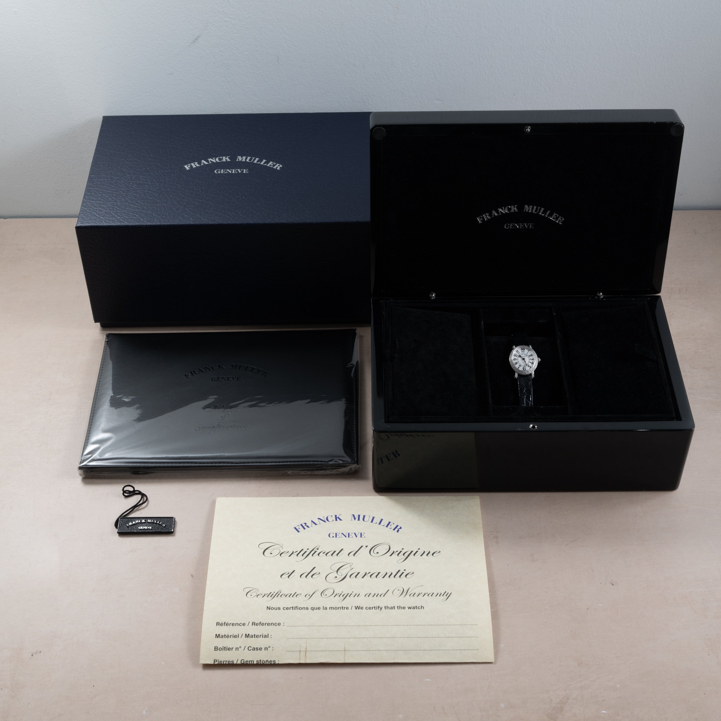 Franck Muller Infinity Oval Diamonds – Analog:Shift
