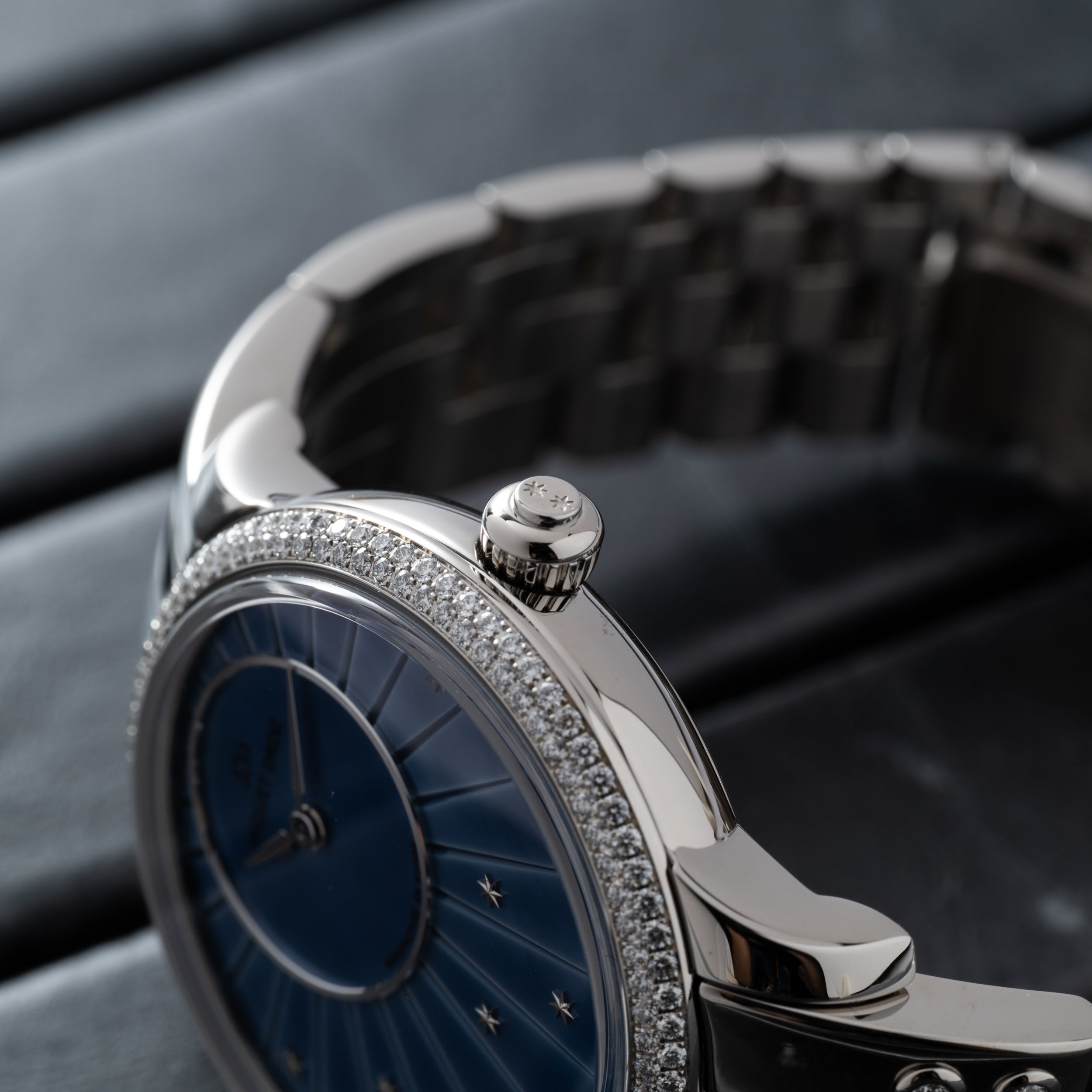Jaquet Droz Petite Heure Minute 'MOP' – Analog:Shift