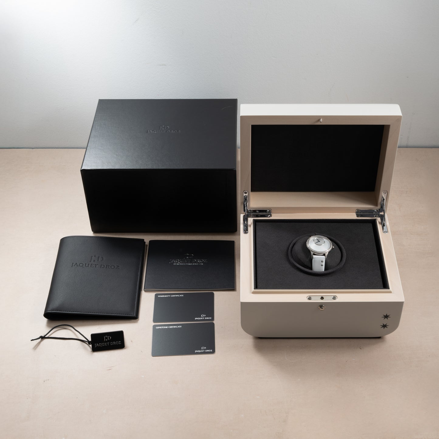 Jaquet Droz Eclipse Petite Heure Minute