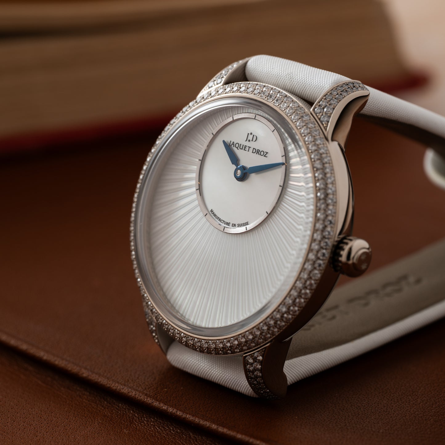 Jaquet Droz Eclipse Petite Heure Minute