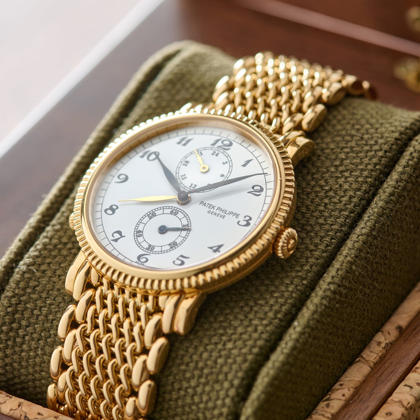 Patek Philippe Calatrava Travel Time