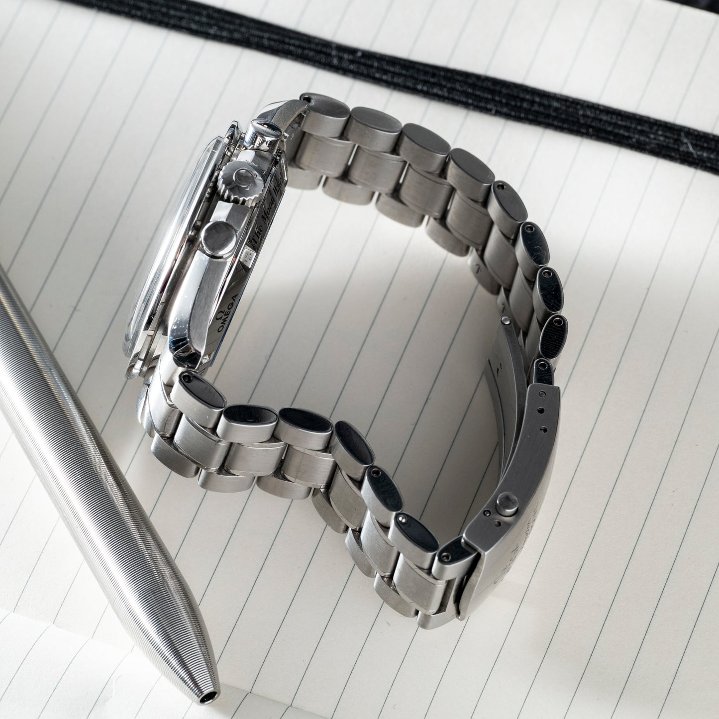 Omega Speedmaster Professional 'Snoopy'