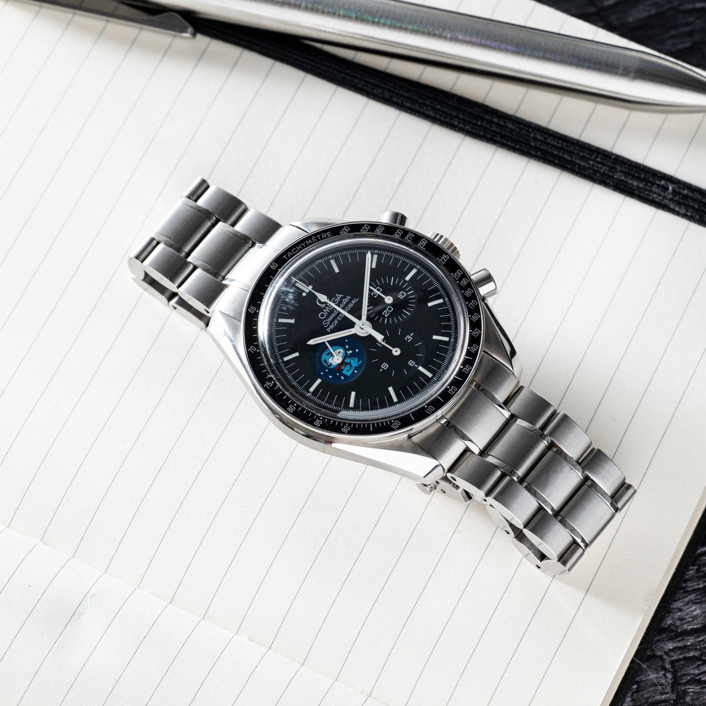 Omega Speedmaster Professional 'Snoopy'