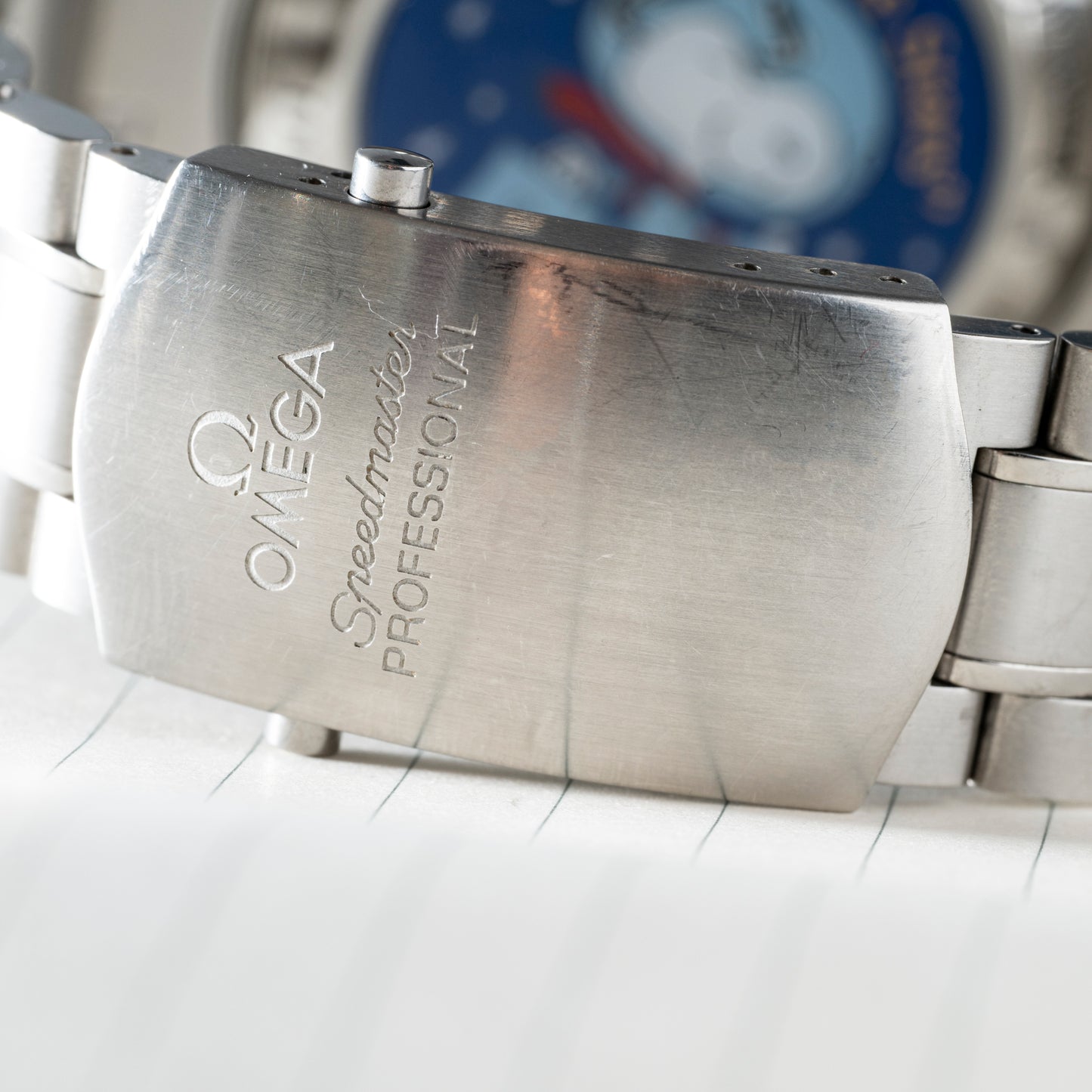 Omega Speedmaster Professional 'Snoopy'