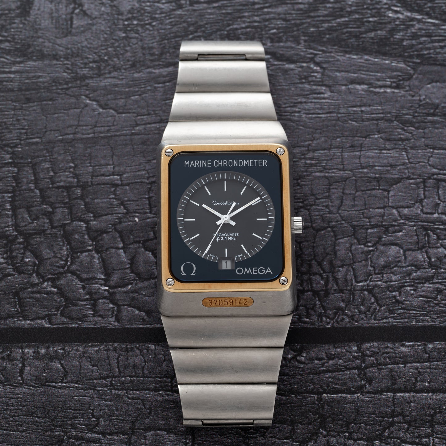 Omega Constellation Marine Chronometer Megaquartz