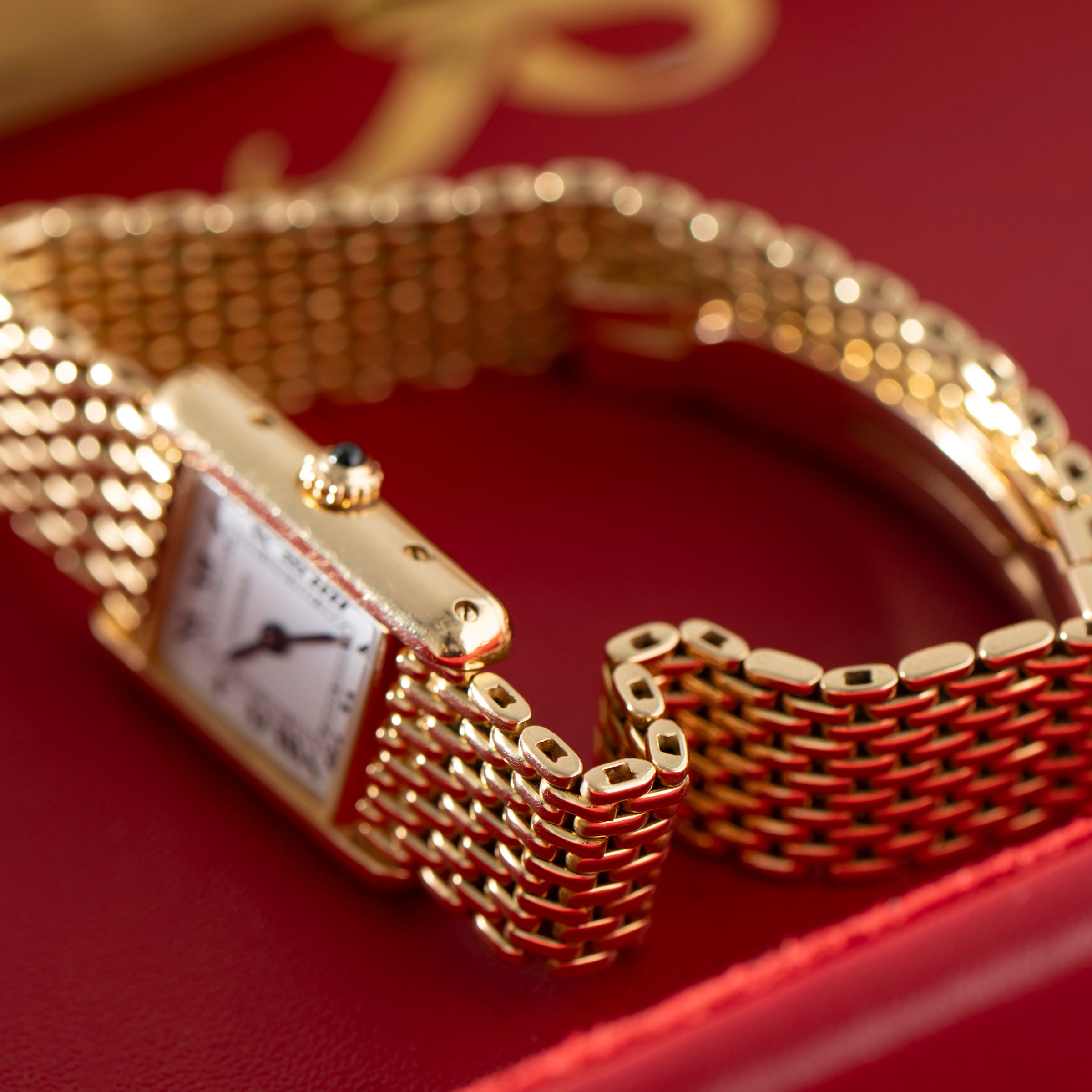Cartier Tank Louis – Analog:Shift