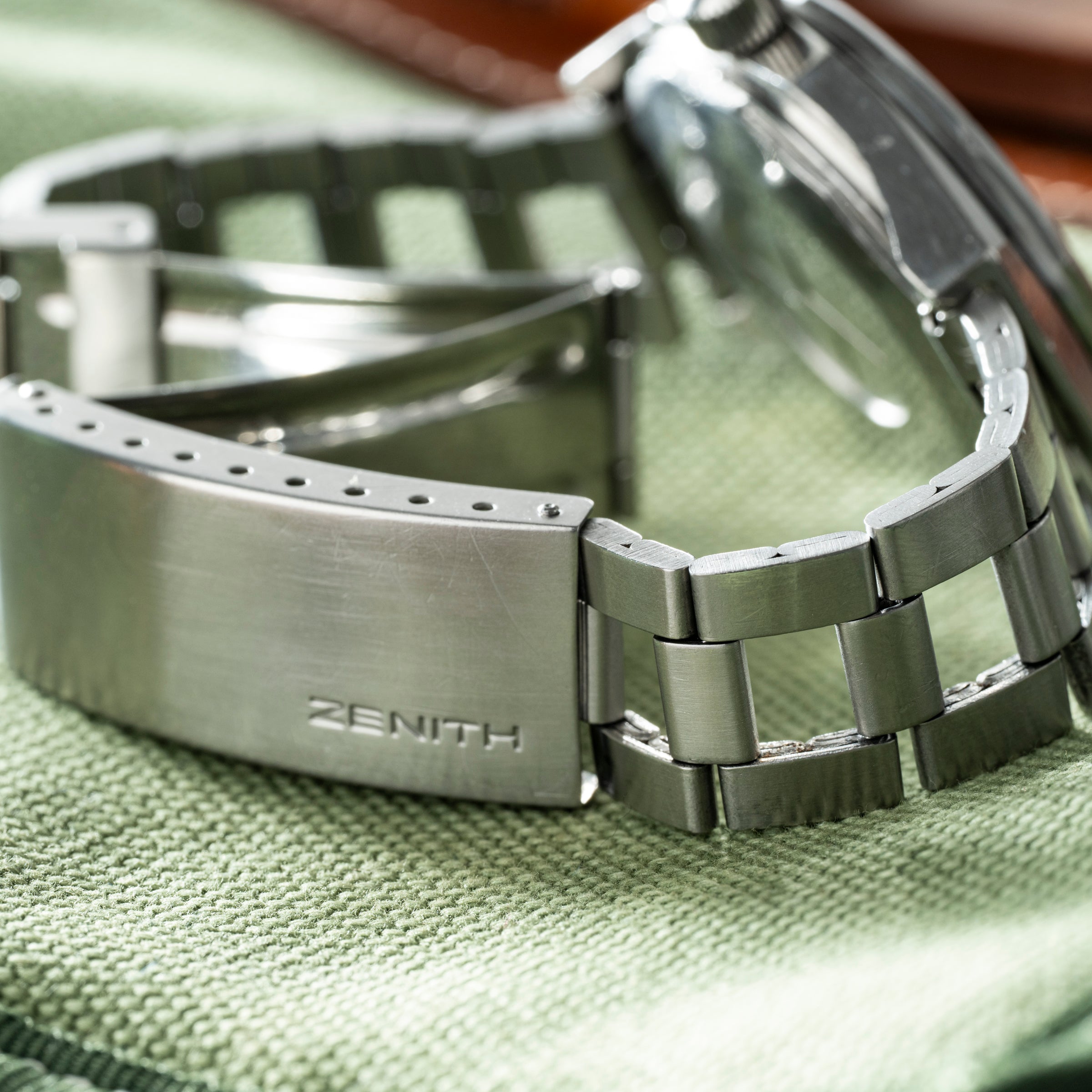 Zenith Defy – Analog:Shift