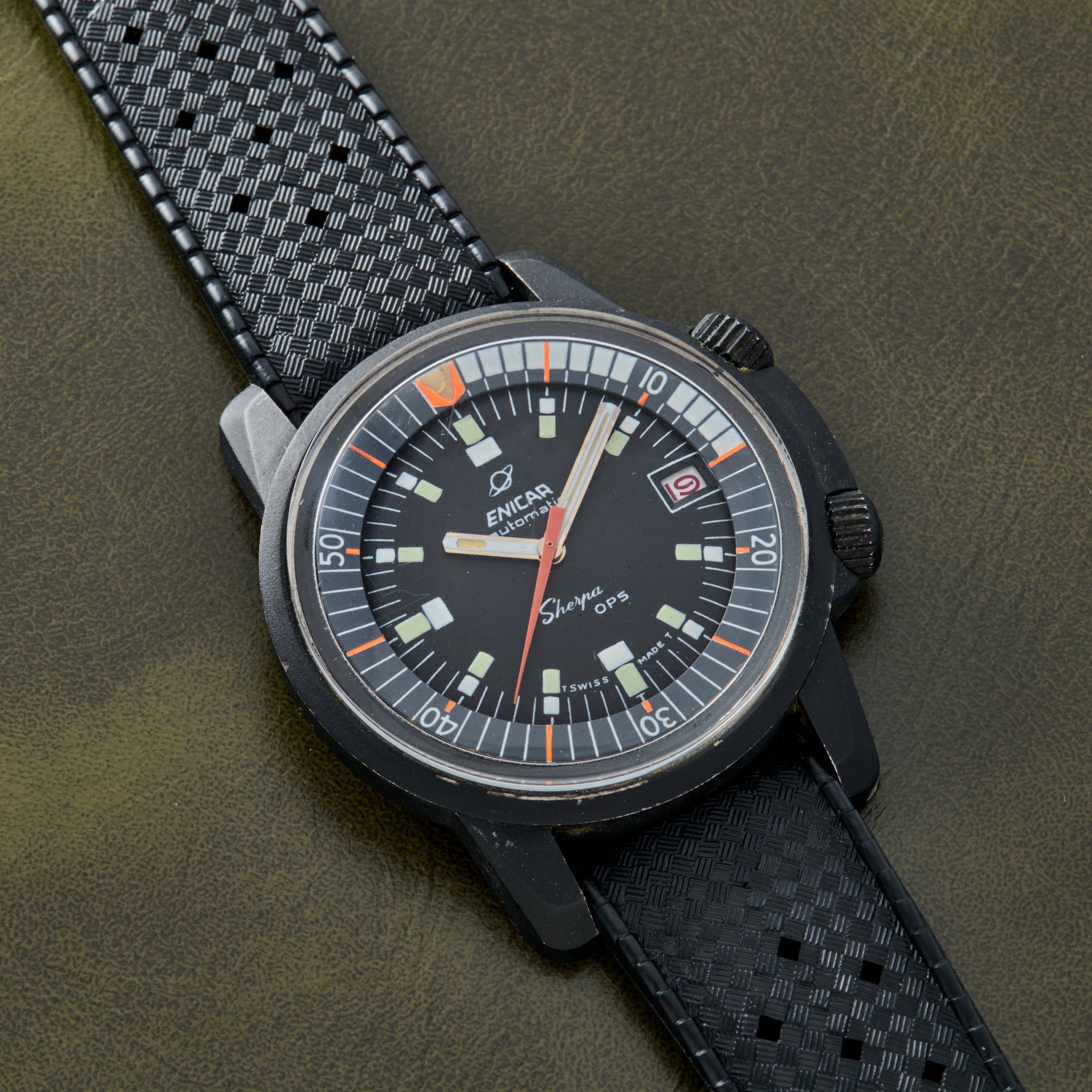 Enicar Sherpa OPS – Analog:Shift