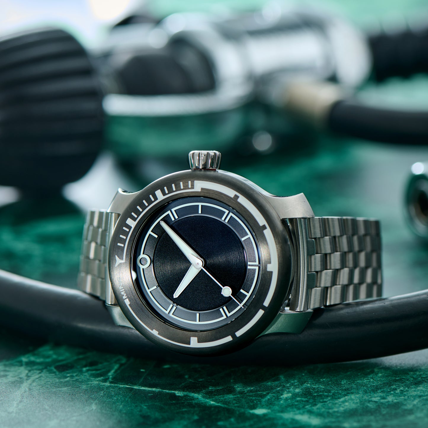 MING 18.01 H41 Diver