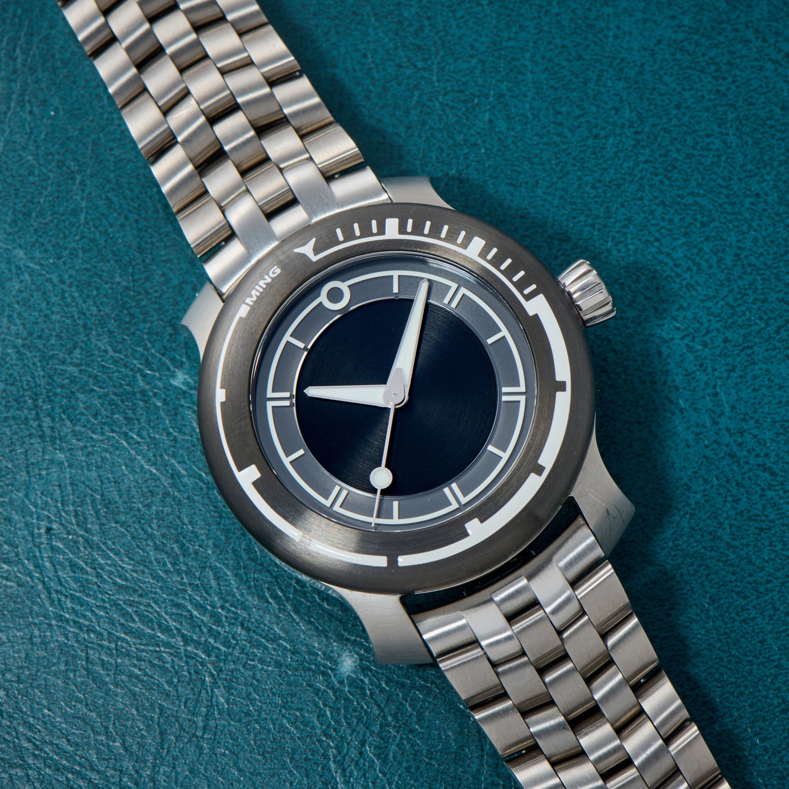 MING 18.01 H41 Diver