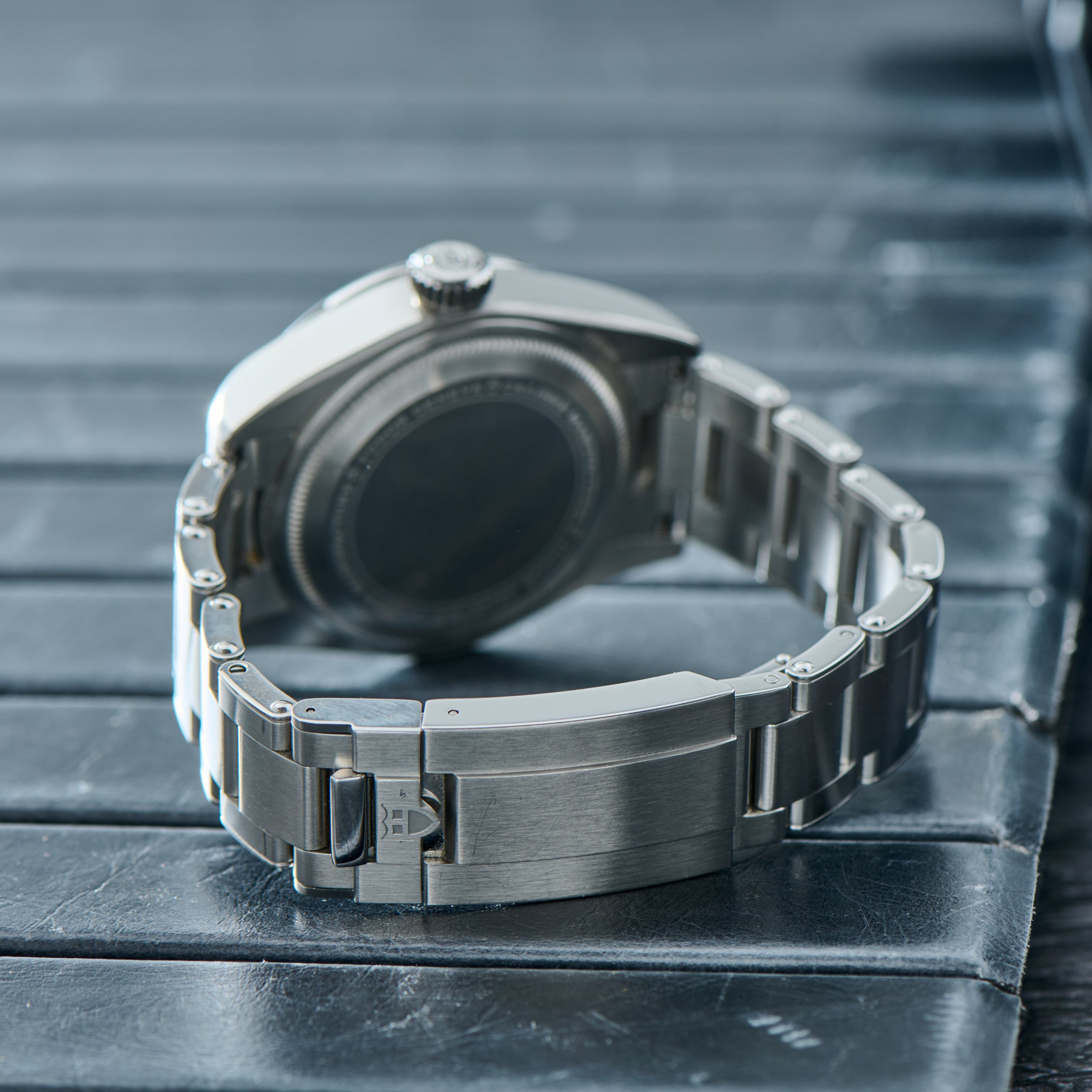 Tudor Black Bay Pro – Analog:Shift