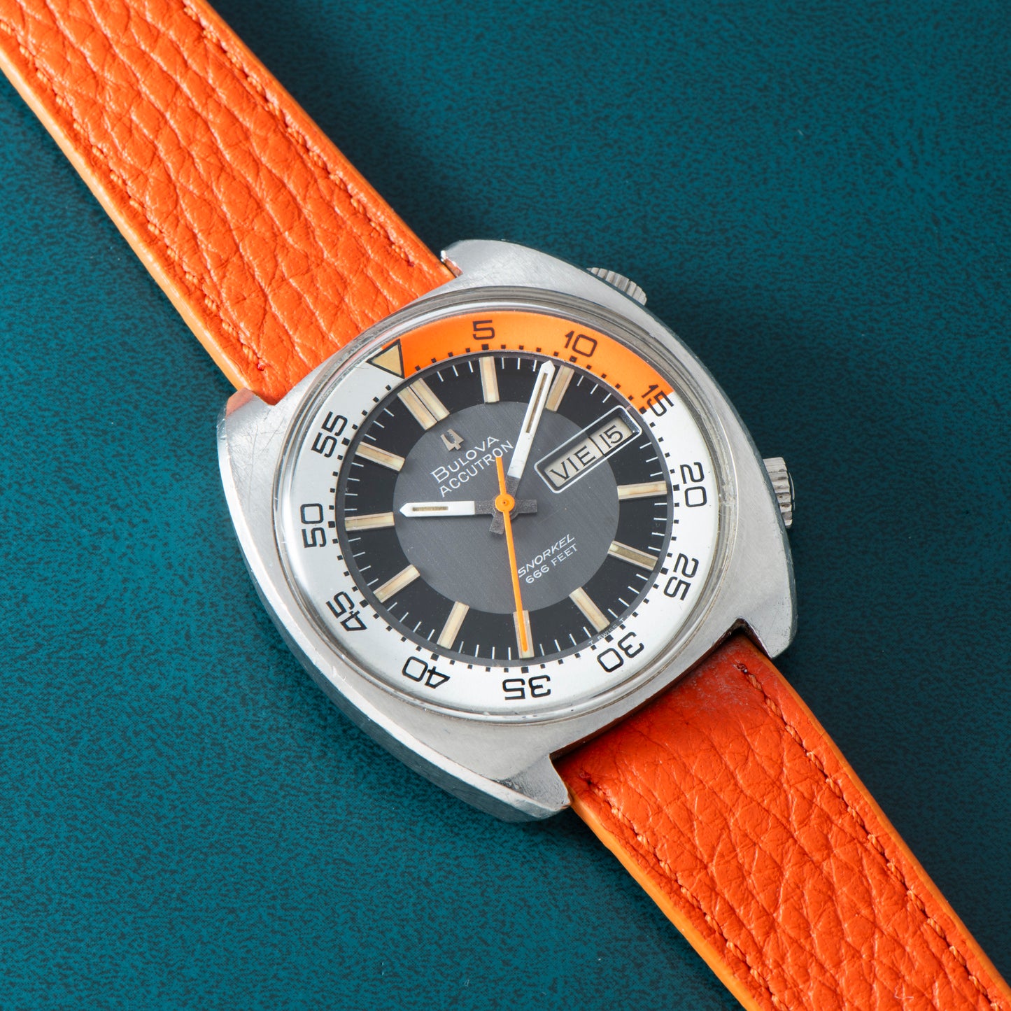 Bulova Accutron Snorkel Compressor Diver