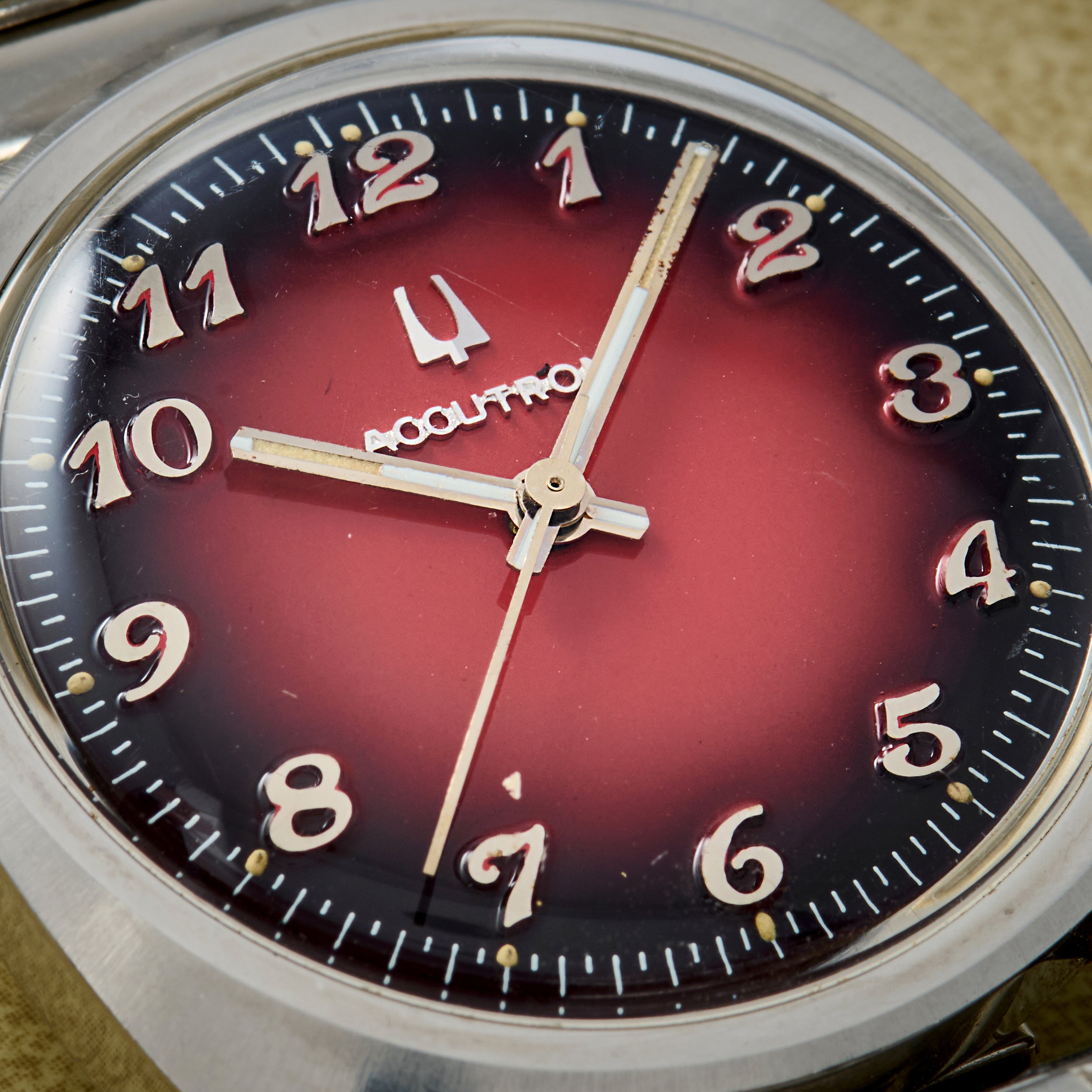 Bulova Accutron 'Breguet' Red Fumé – Analog:Shift