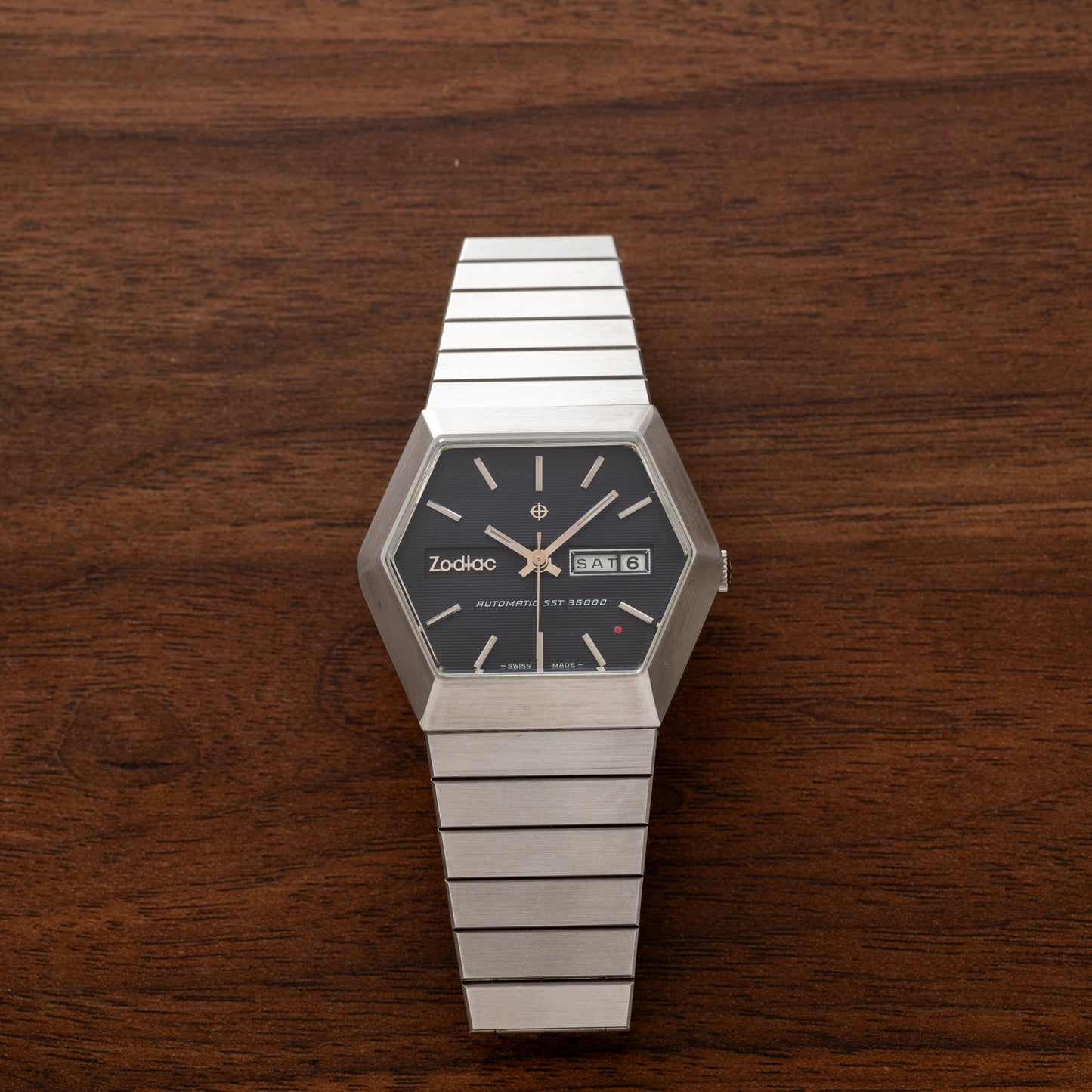 Zodiac Automatic SST 36000 'Red Point'