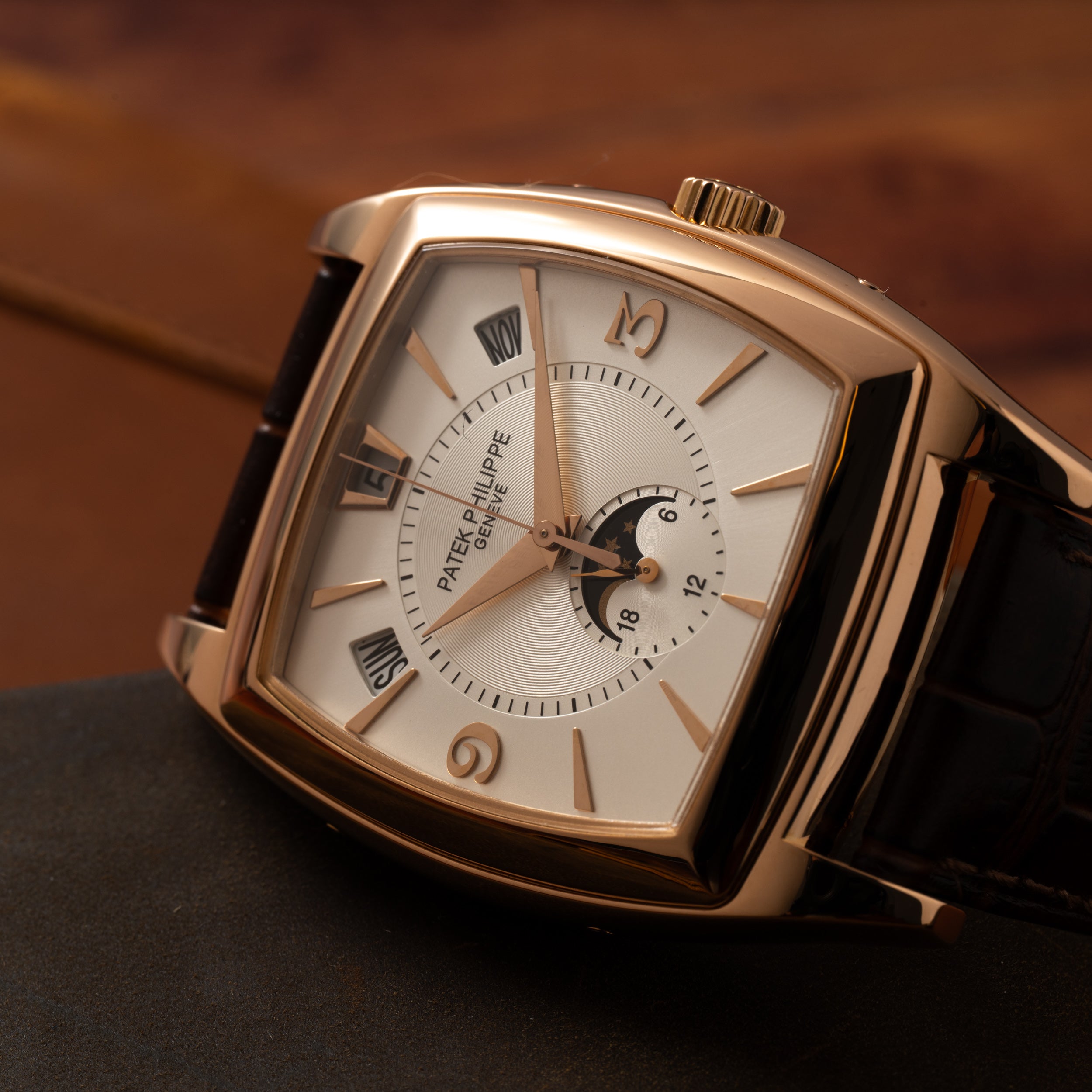 Patek Philippe Gondolo Annual Calendar – Analog:Shift