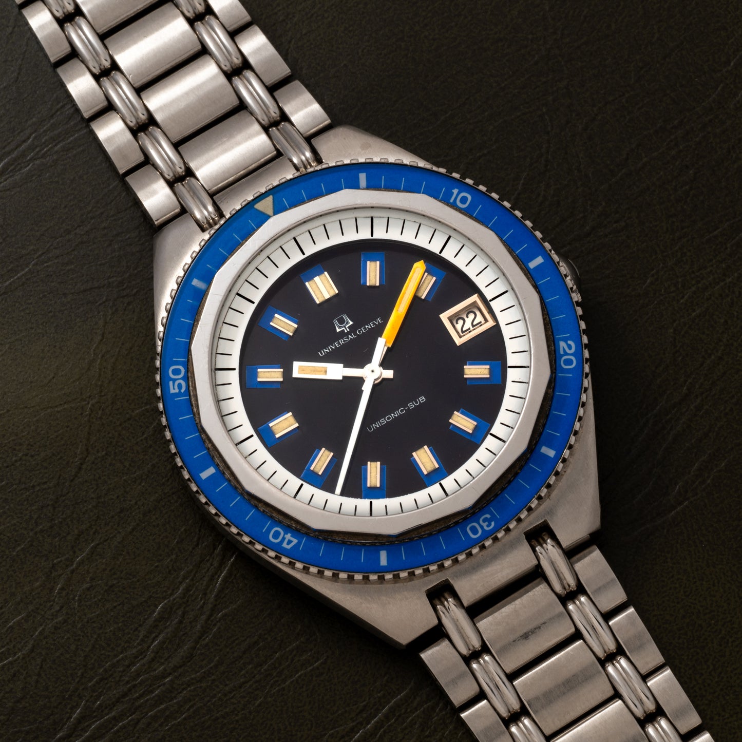 Universal Genève Unisonic-Sub