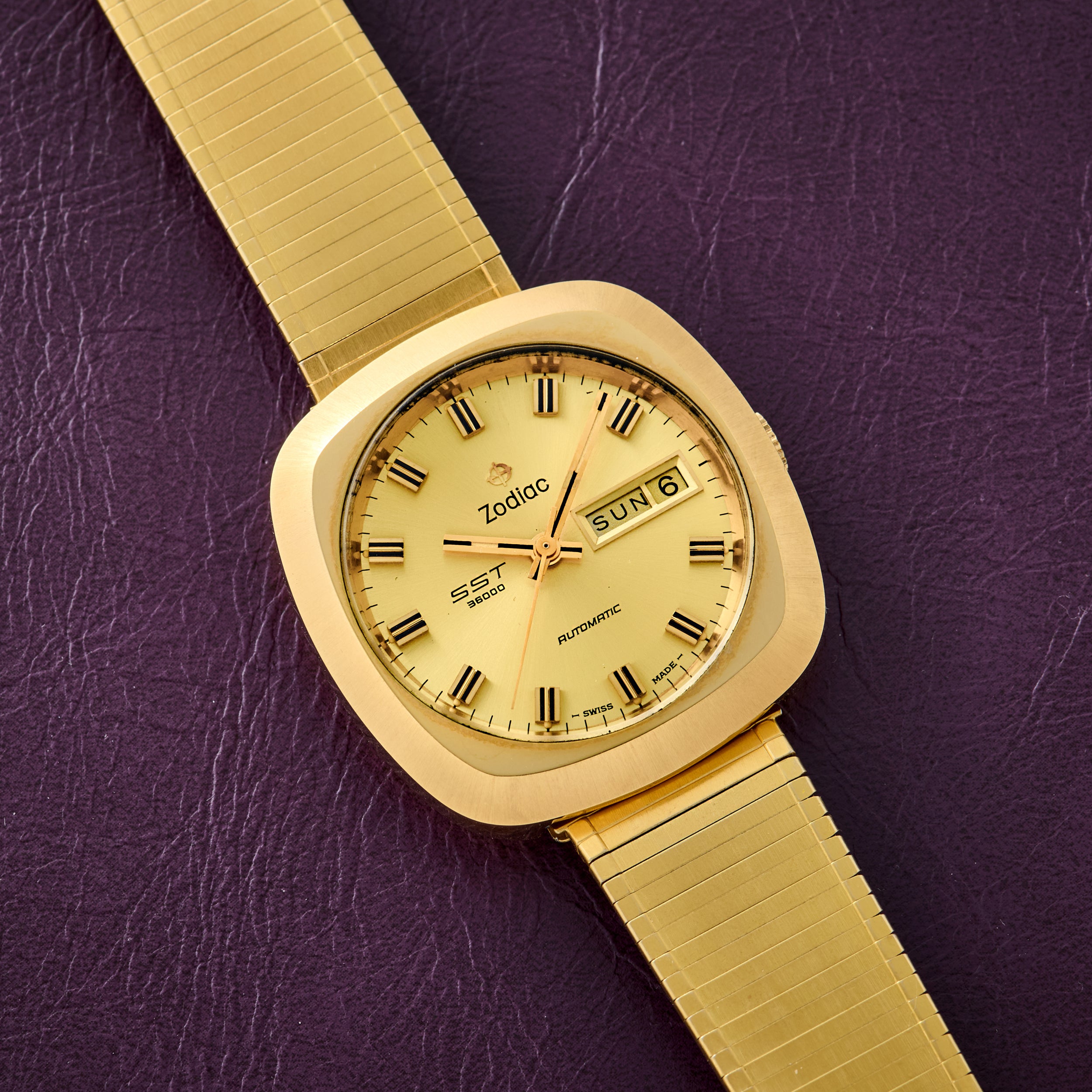 Zodiac SST 36000 'NOS' – Analog:Shift