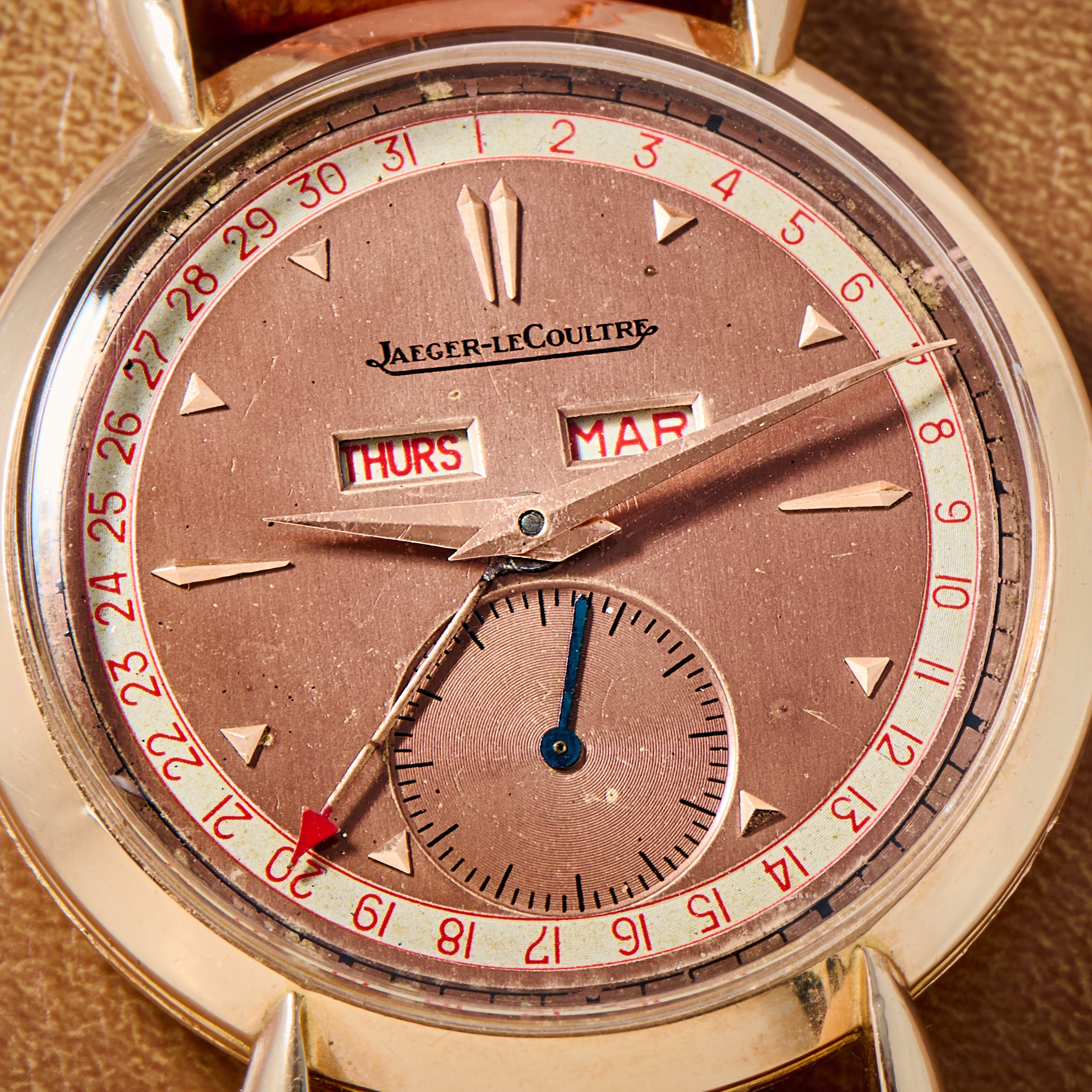 Jaeger-LeCoultre Triple Date 'Salmon' – Analog:Shift