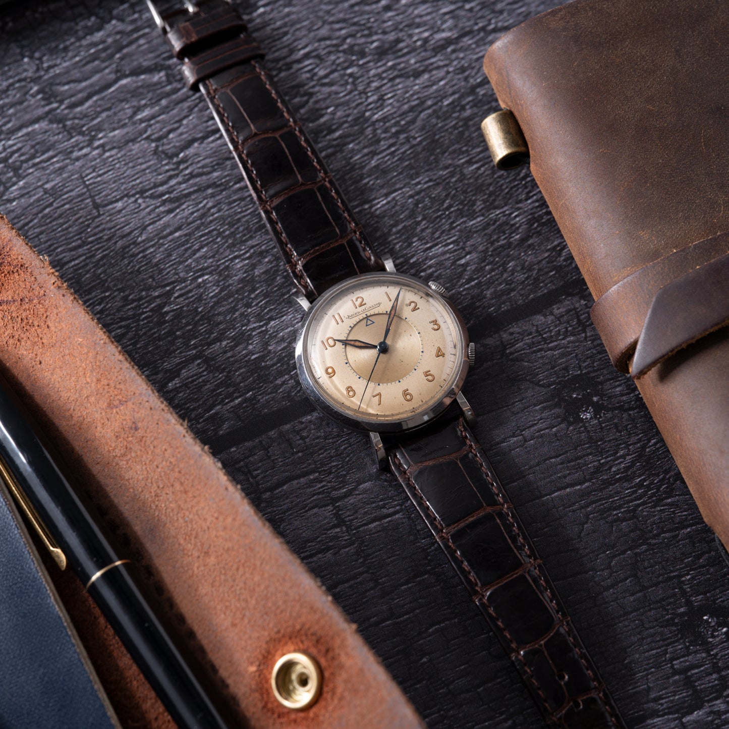 Jaeger-LeCoultre 'European Market' Memovox