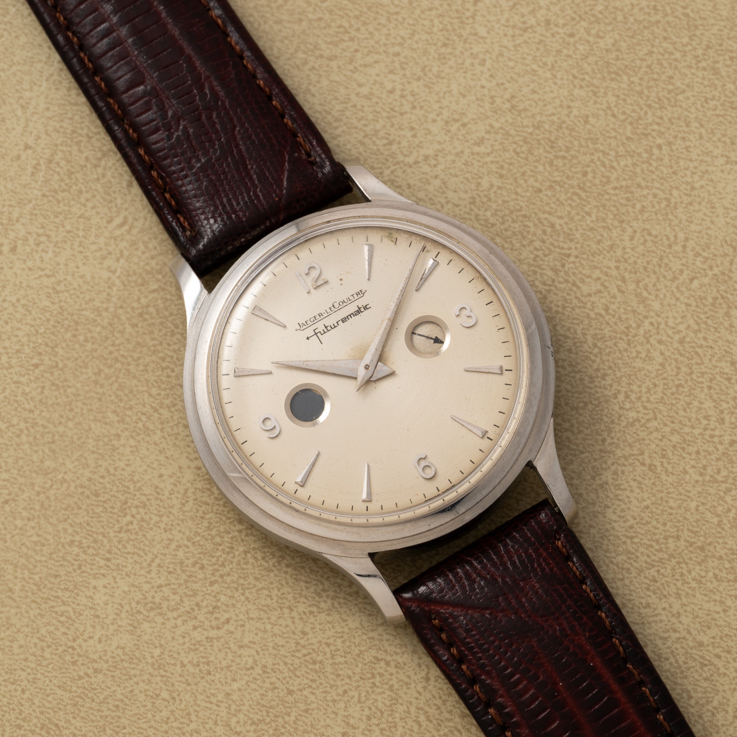 Jaeger-LeCoultre Futurematic 'Porthole' – Analog:Shift