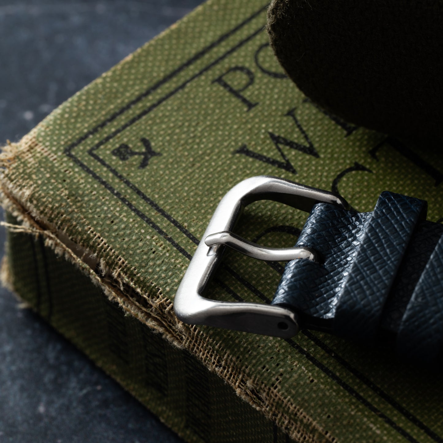 Universal Genève 'Fancy Lug' Calibre 215 Dress Watch