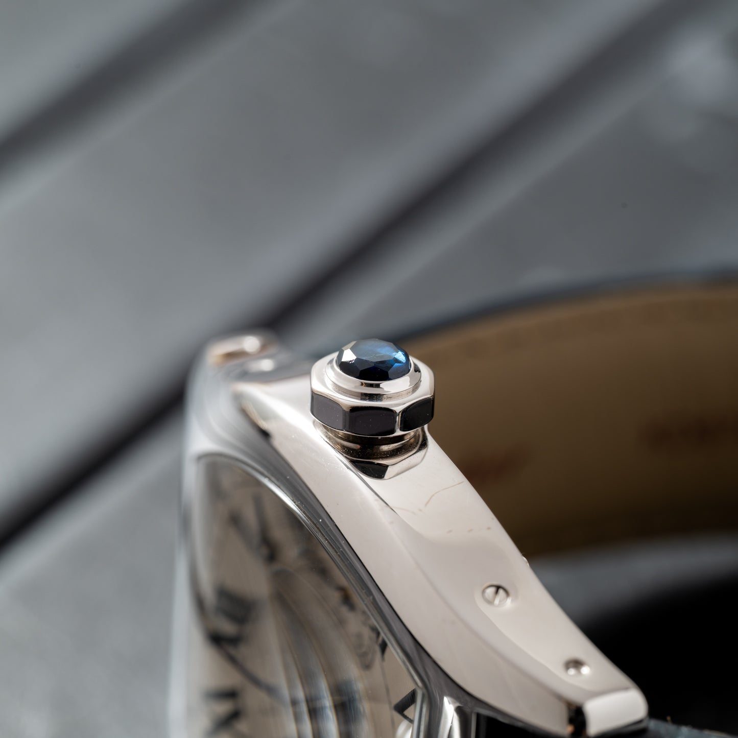 Cartier Tortue Monopoussoir Chronograph CPCP