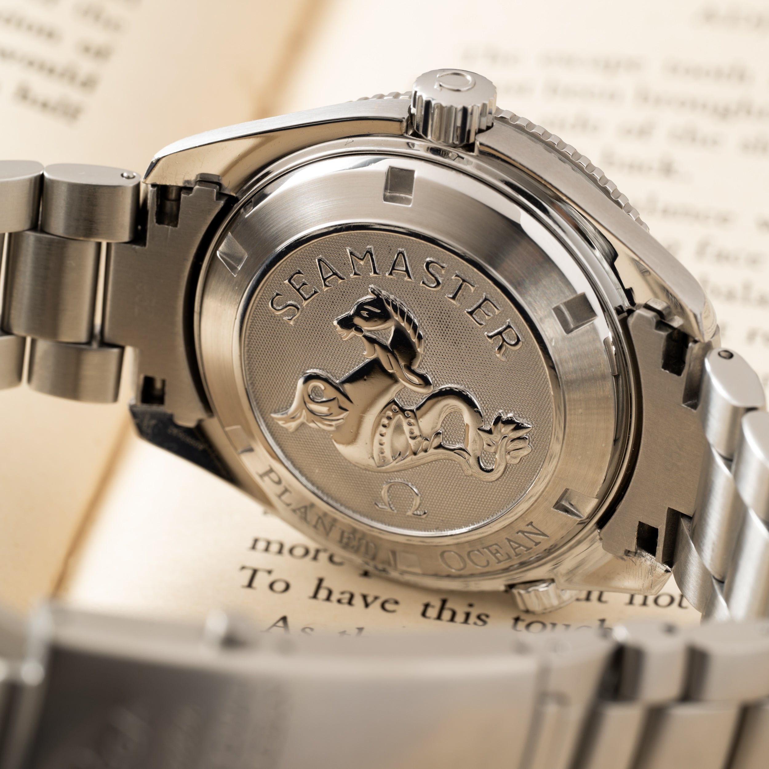 Omega Seamaster Planet Ocean 600M 'Quantum of Solace' – Analog:Shift