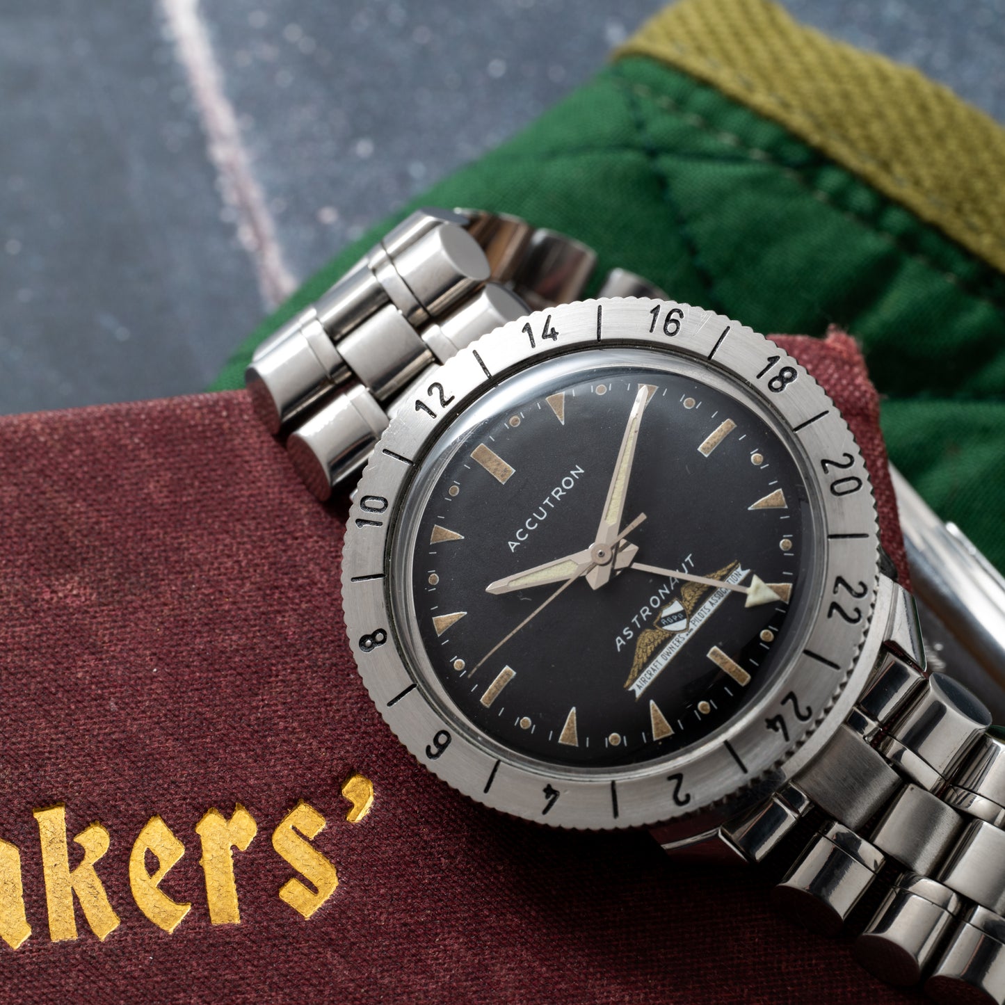 Bulova Accutron Astronaut 'Aircraft Owners and Pilot Association'