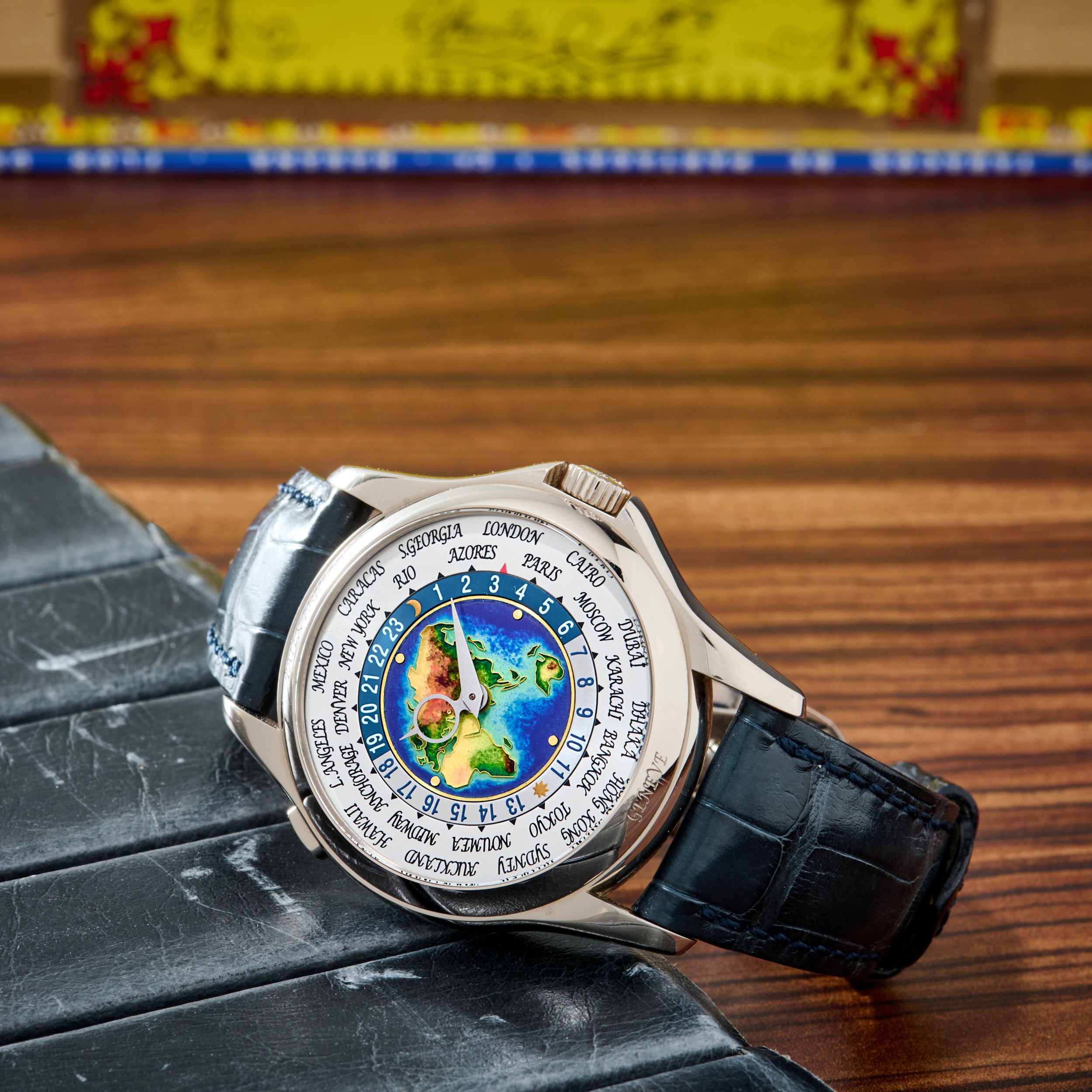 Patek Philippe World Time Cloisonné – Analog:Shift