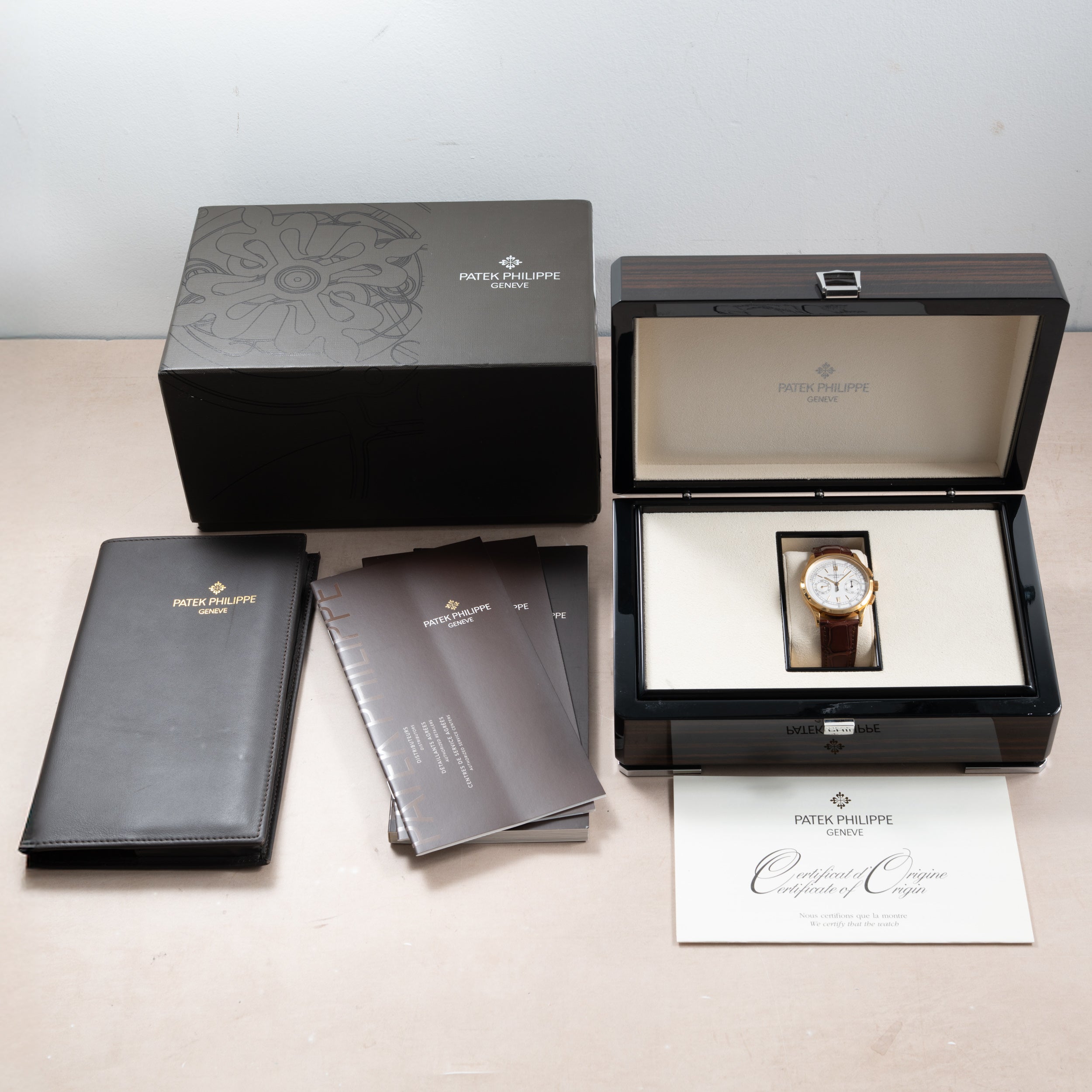 Patek Philippe Chronograph – Analog:Shift
