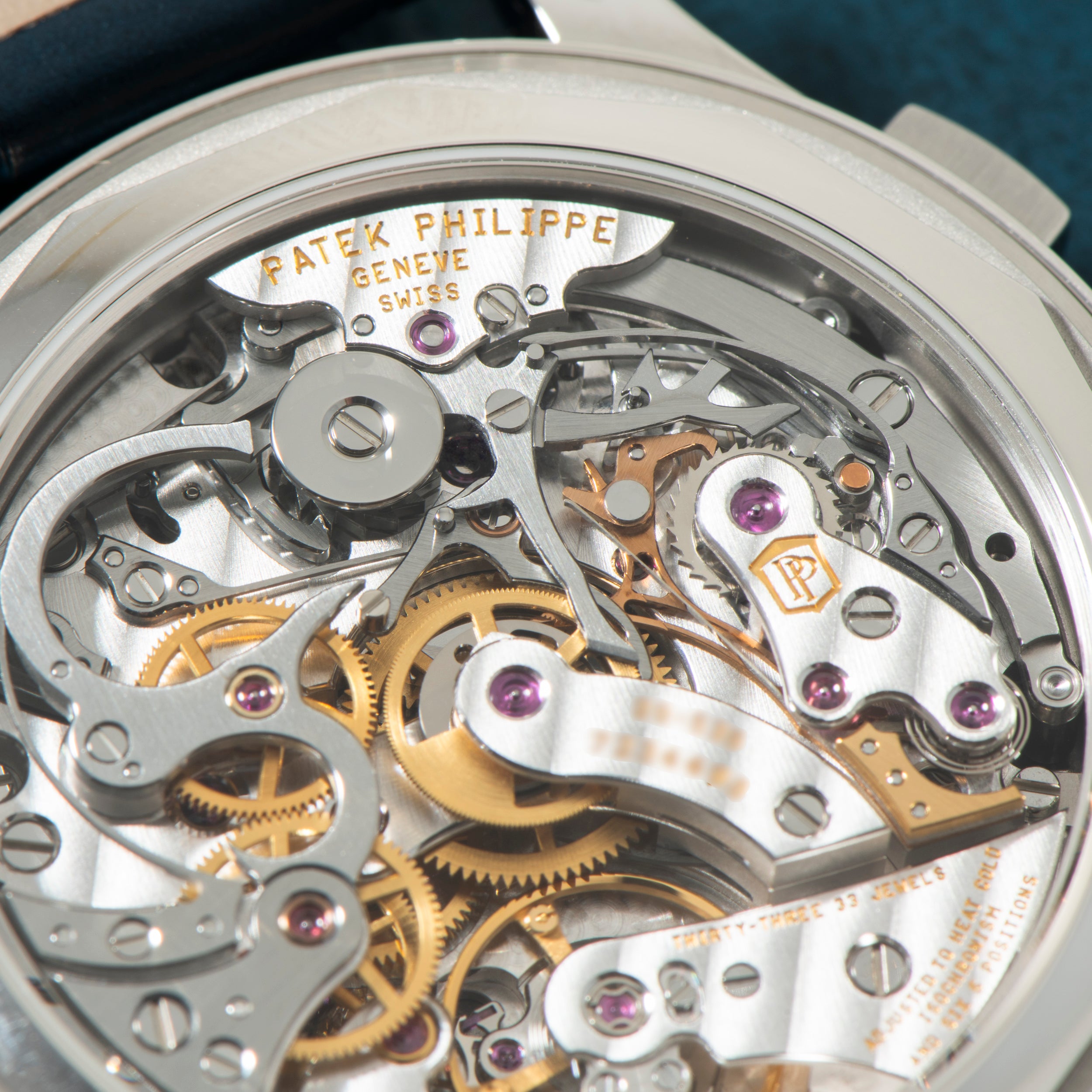 Patek Philippe Platinum Chronograph – Analog:Shift