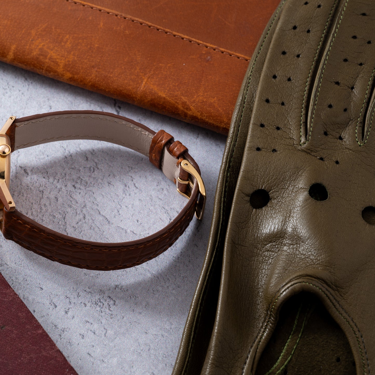 Universal Genève French Market 'Jules Person Case' Dress Watch