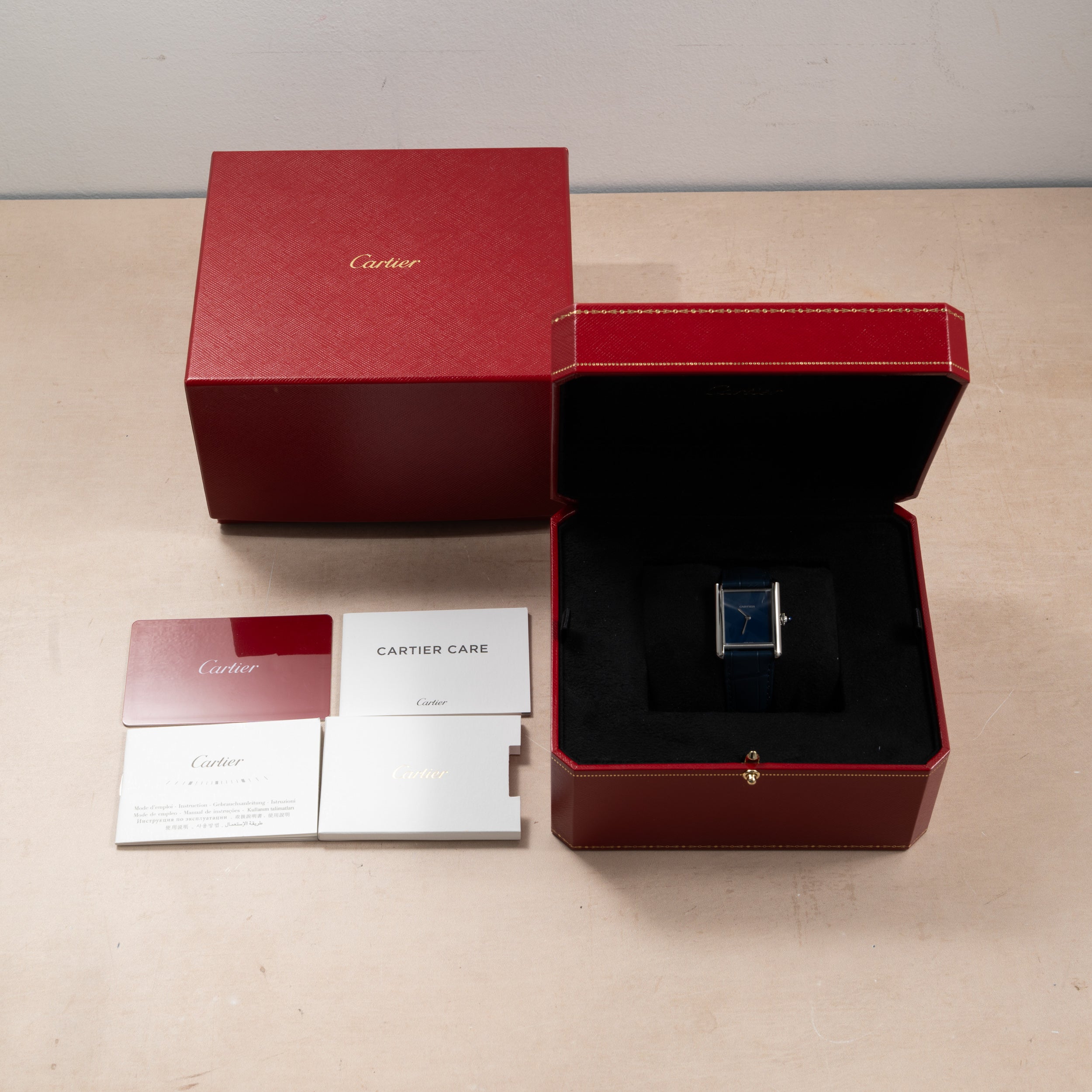 Cartier Tank Must – Analog:Shift
