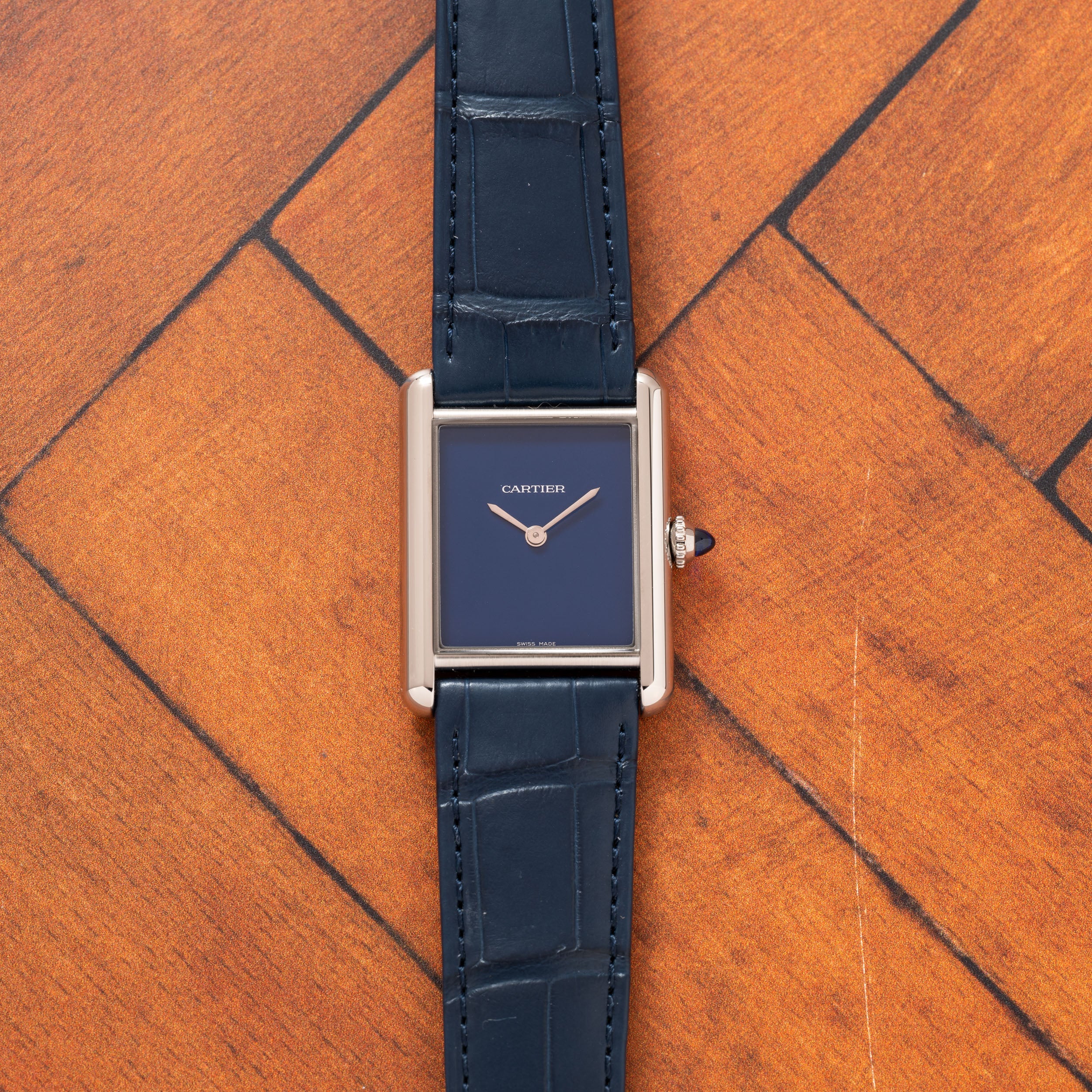 Cartier Tank Must – Analog:Shift
