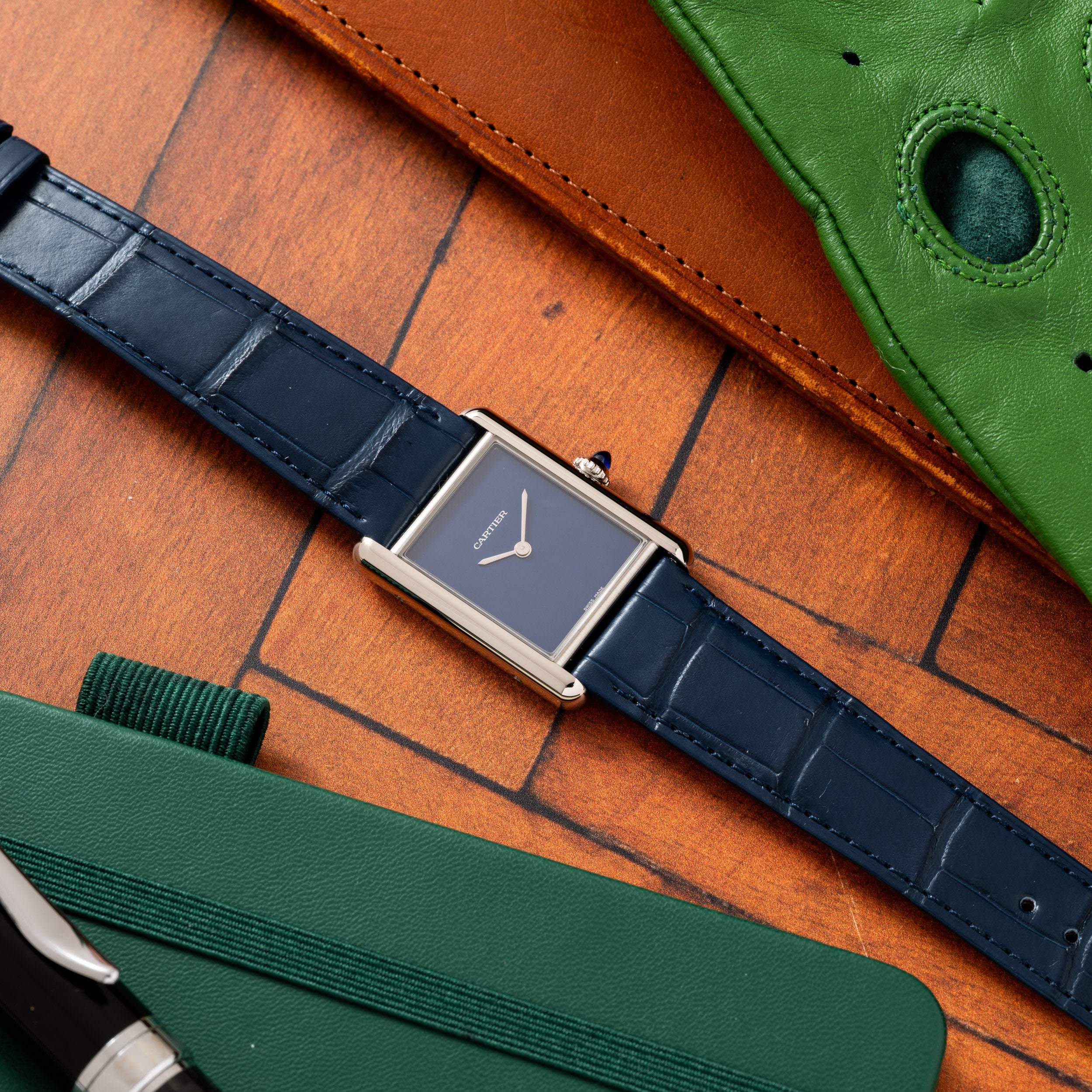 Cartier Tank Must – Analog:Shift