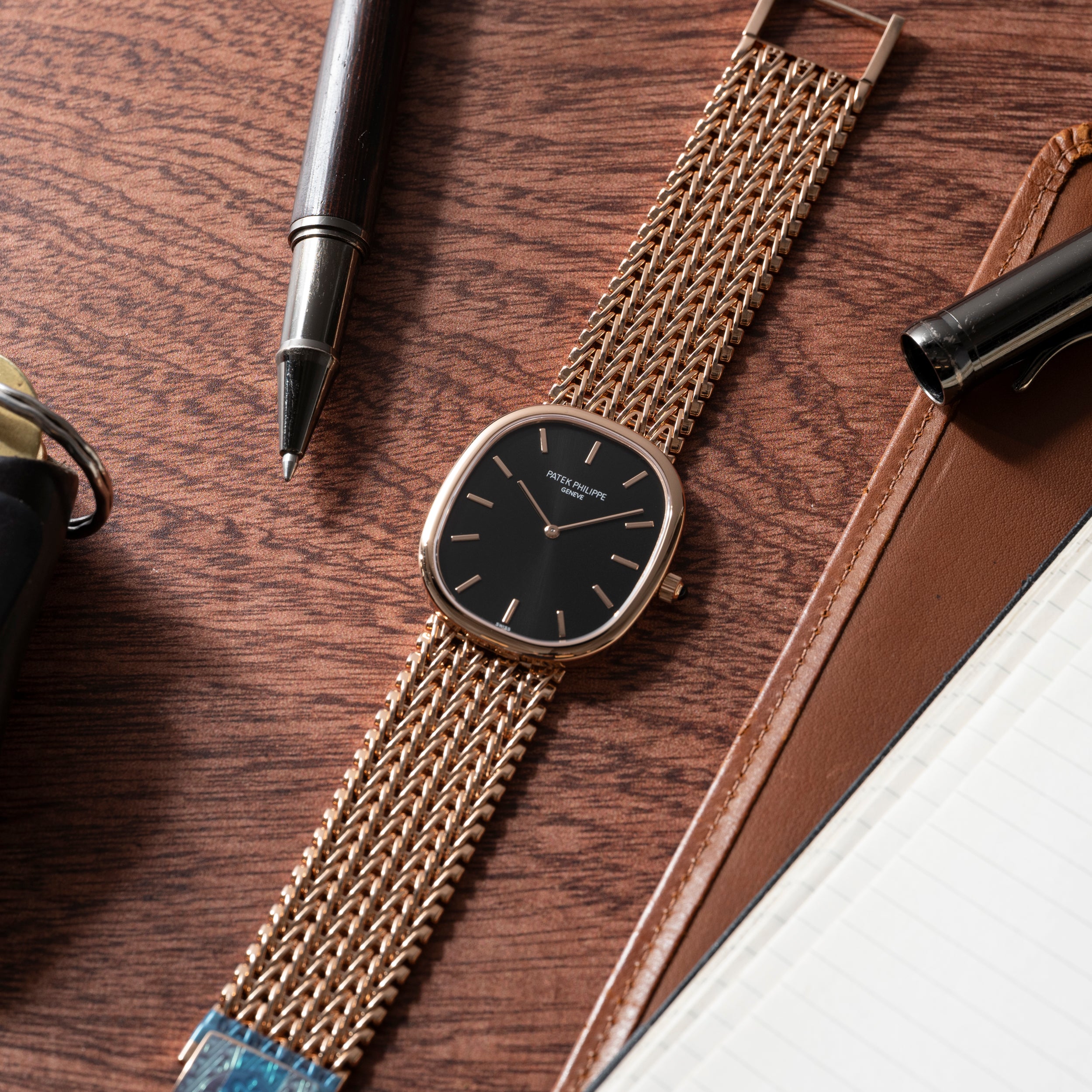 Patek Philippe Ellipse – Analog:Shift