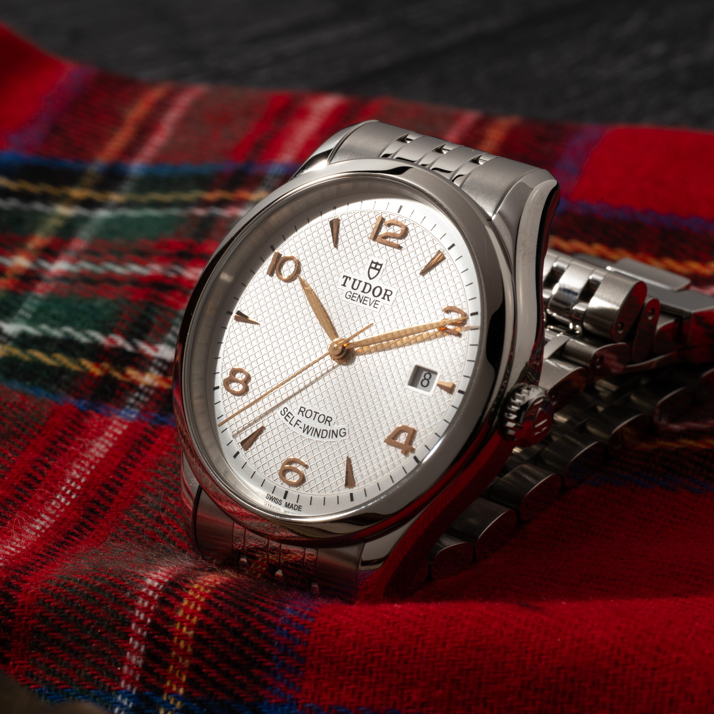 Tudor 1926 – Analog:Shift