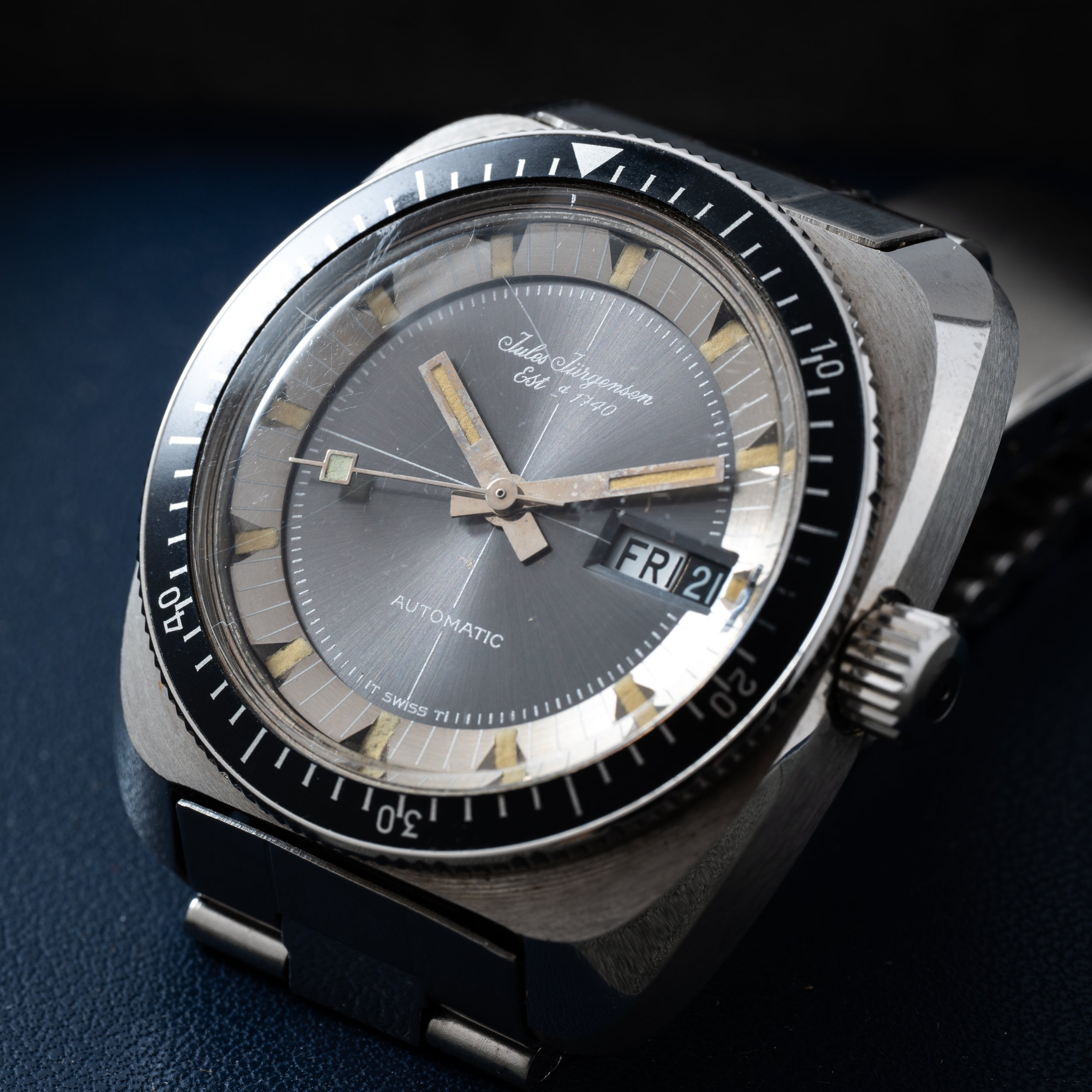 Jules Jurgensen Diver – Analog:Shift
