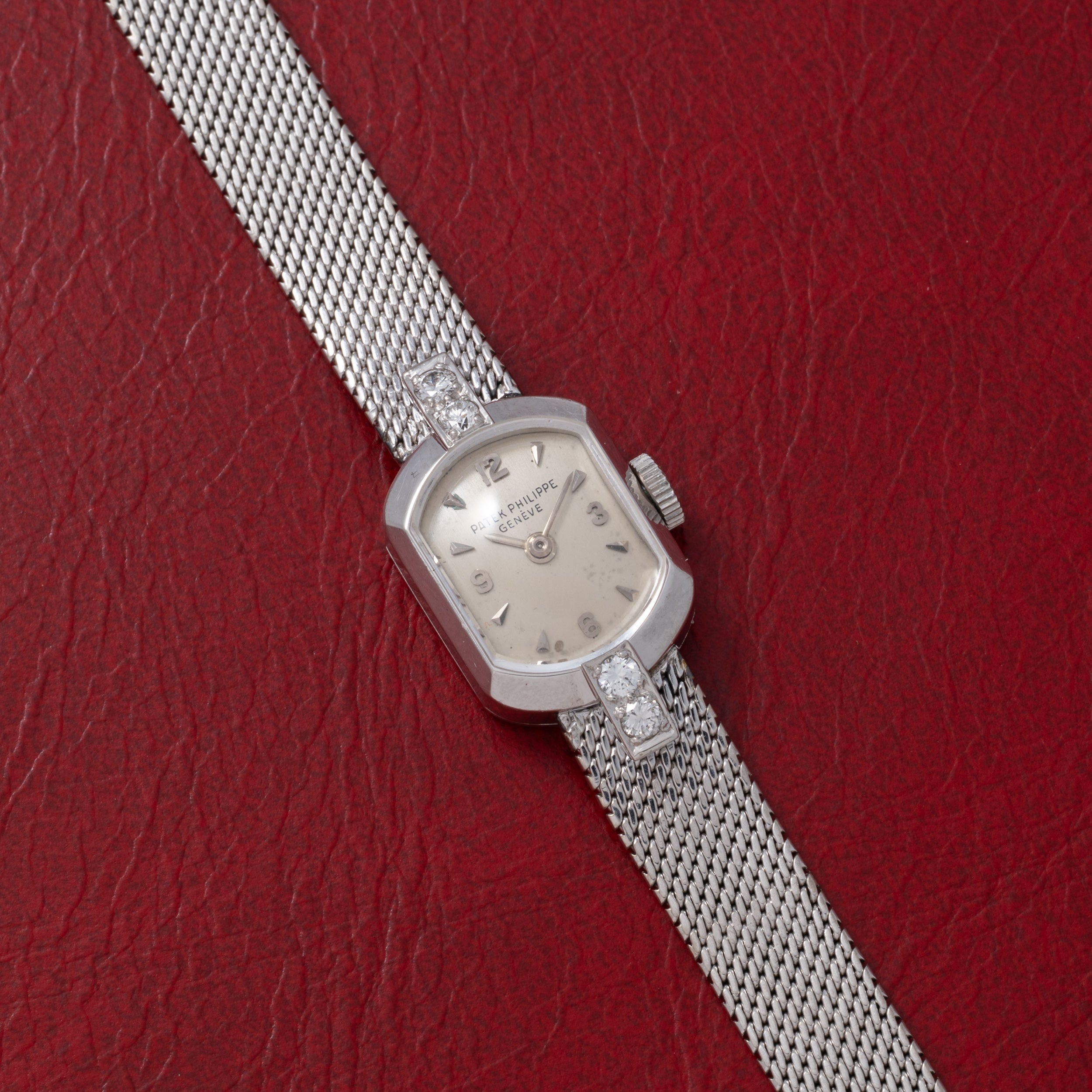 PATEK PHILIPPE 製氷スタンプ Patek Philippe Ladies Cocktail Watch – Analog:Shift