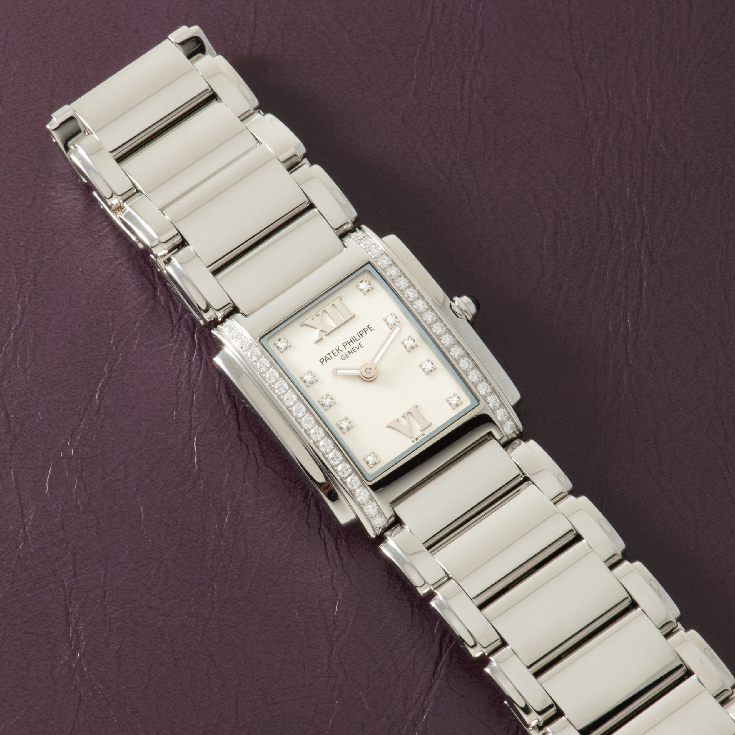 Patek Philippe Twenty-4 – Analog:Shift