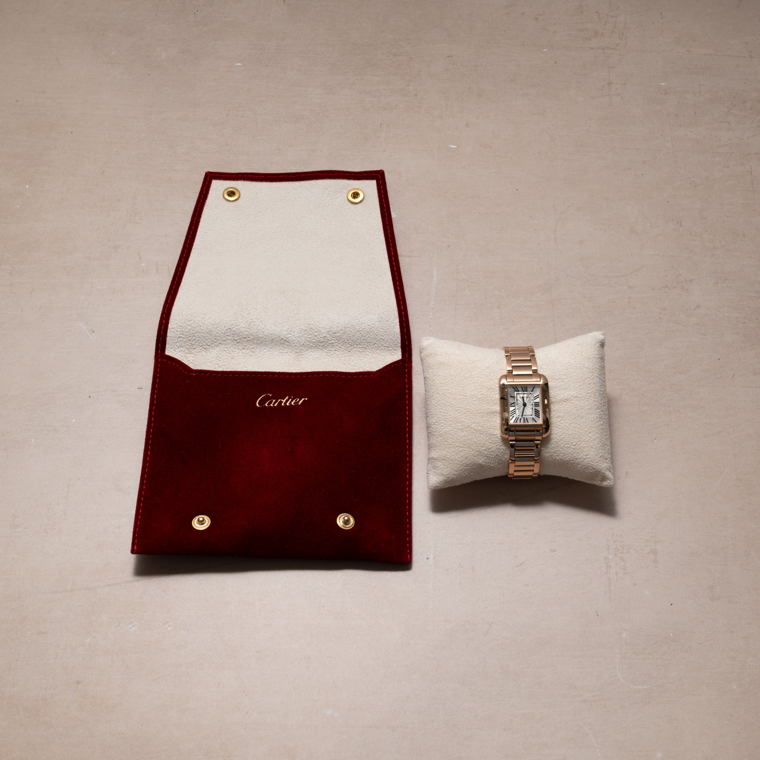 Cartier Tank Anglaise Small – Analog:Shift