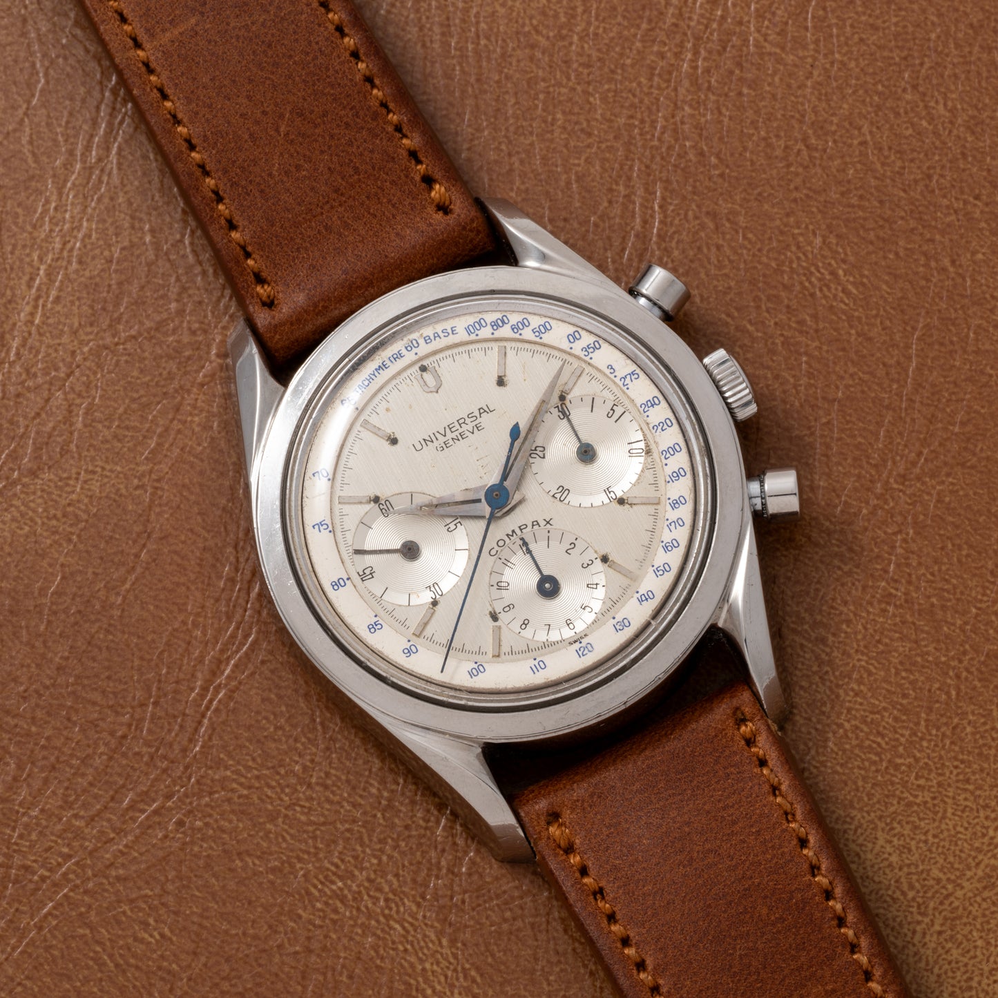 Universal Genève Compax