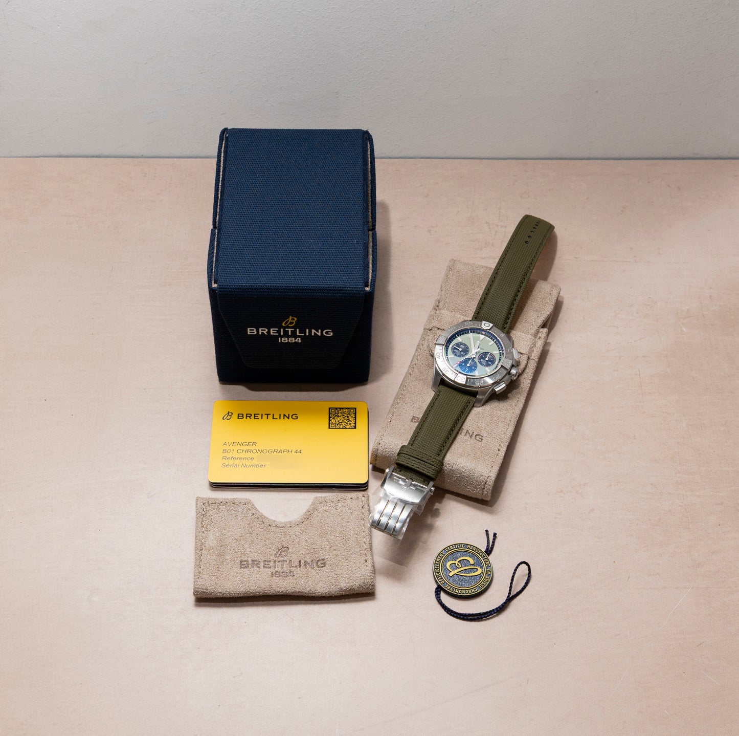 Breitling Avenger B01 Chronograph 44