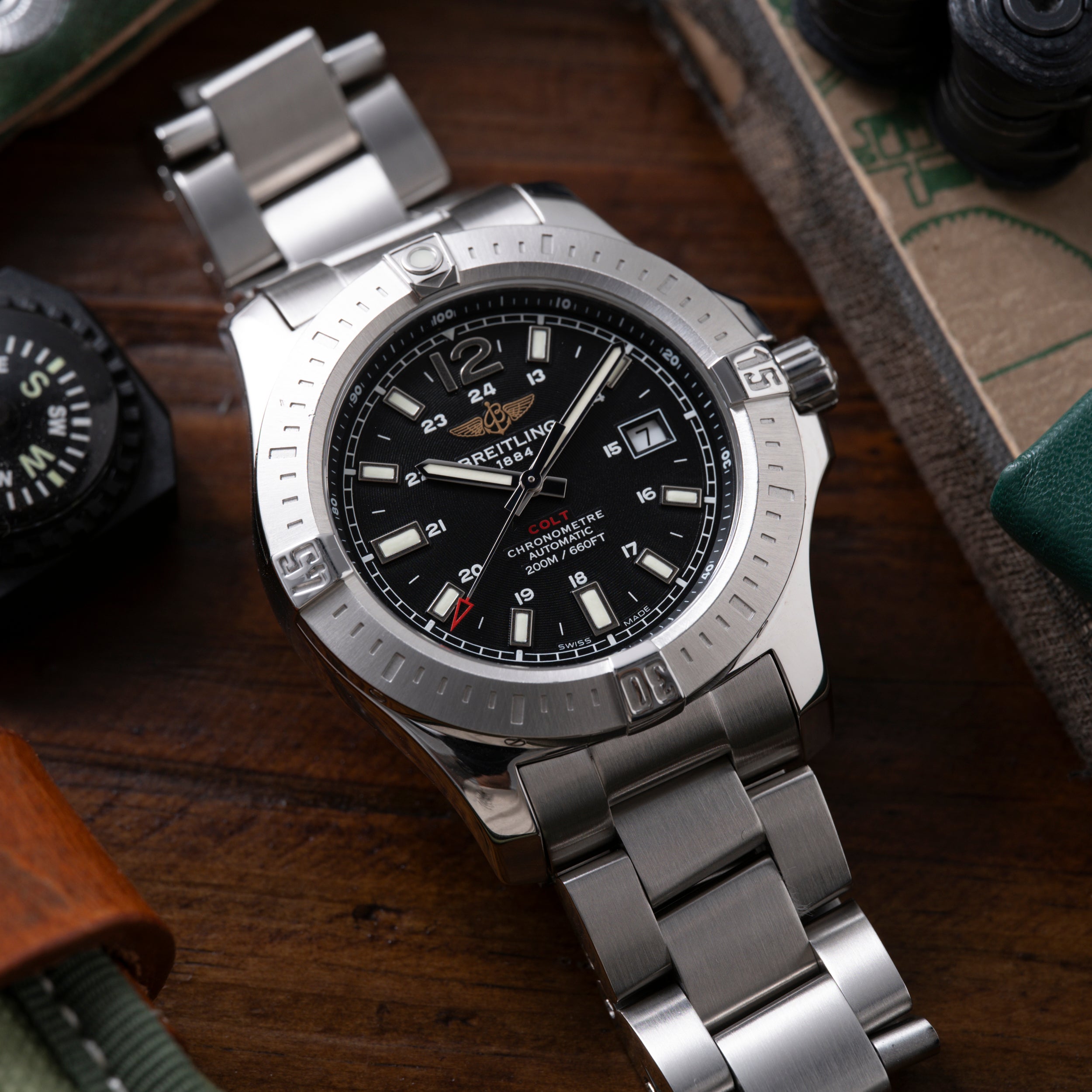 Breitling Colt – Analog:Shift