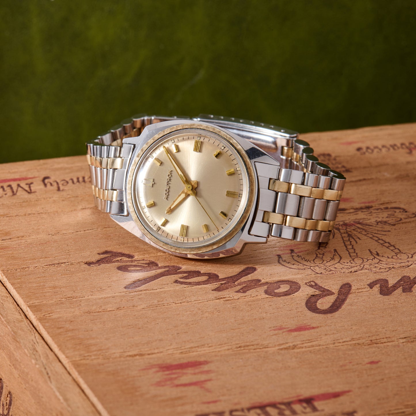 Bulova Accutron 'Floppy Football'