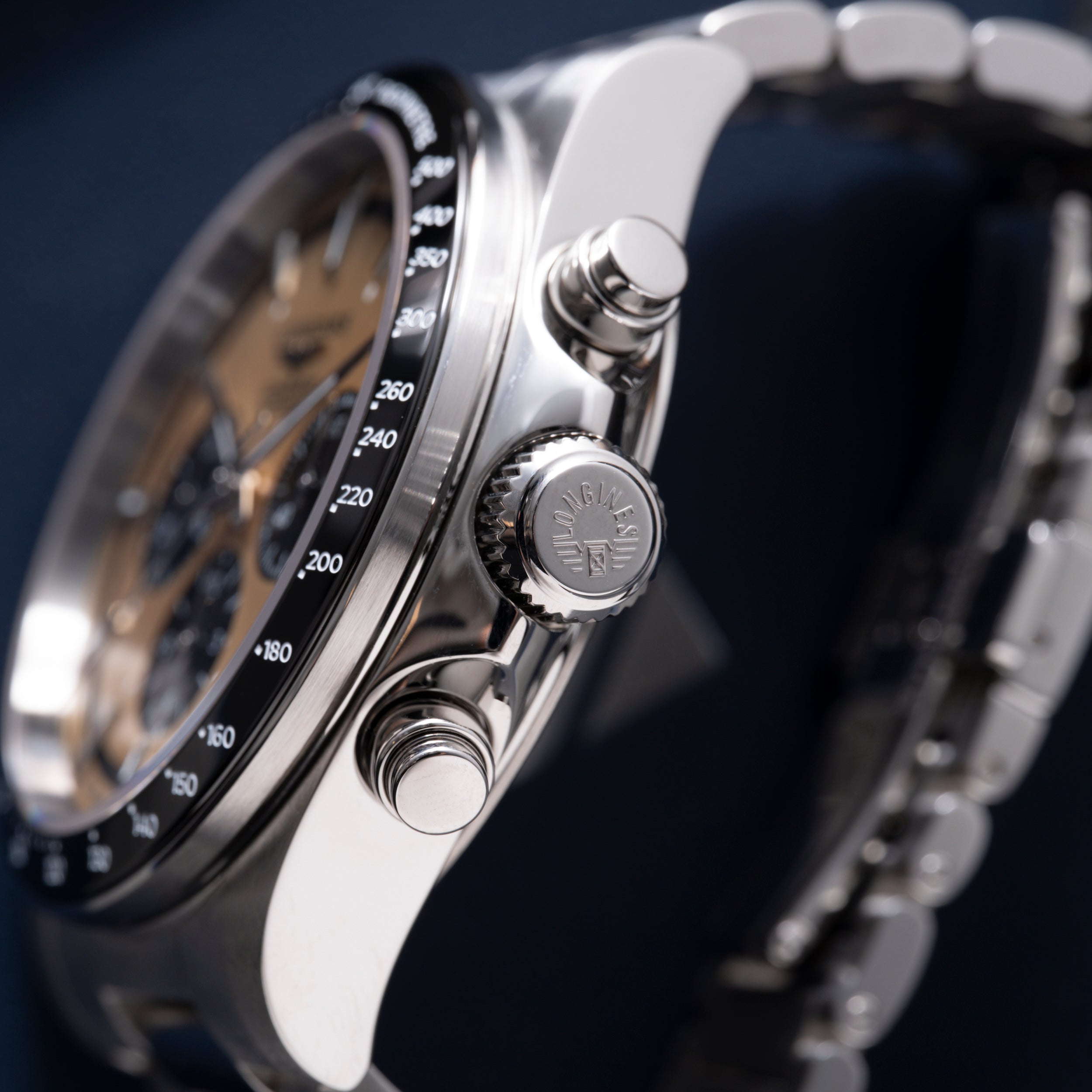 Longines Conquest Chronograph – Analog:Shift
