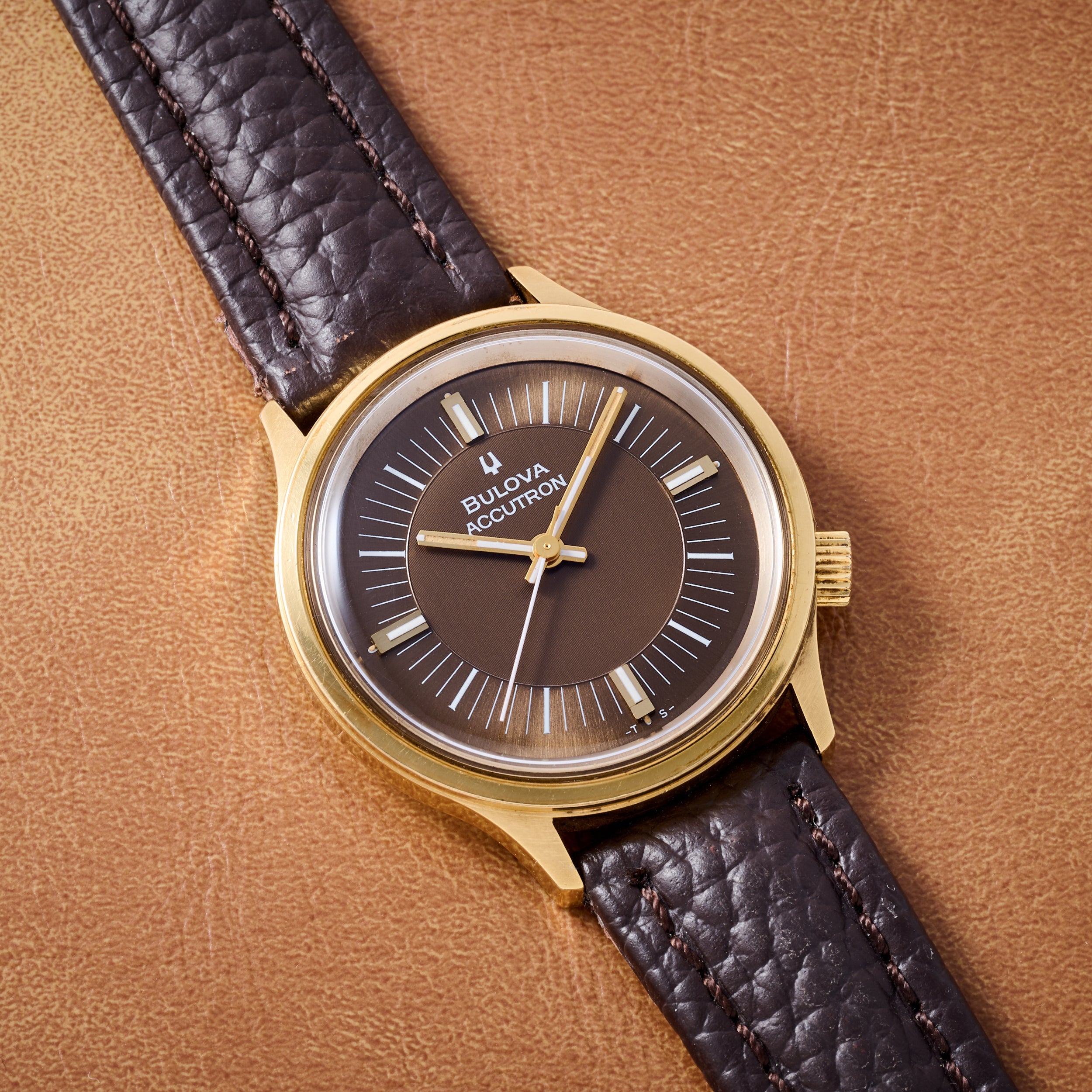 Bulova Accutron 218 'Jumbo' N5