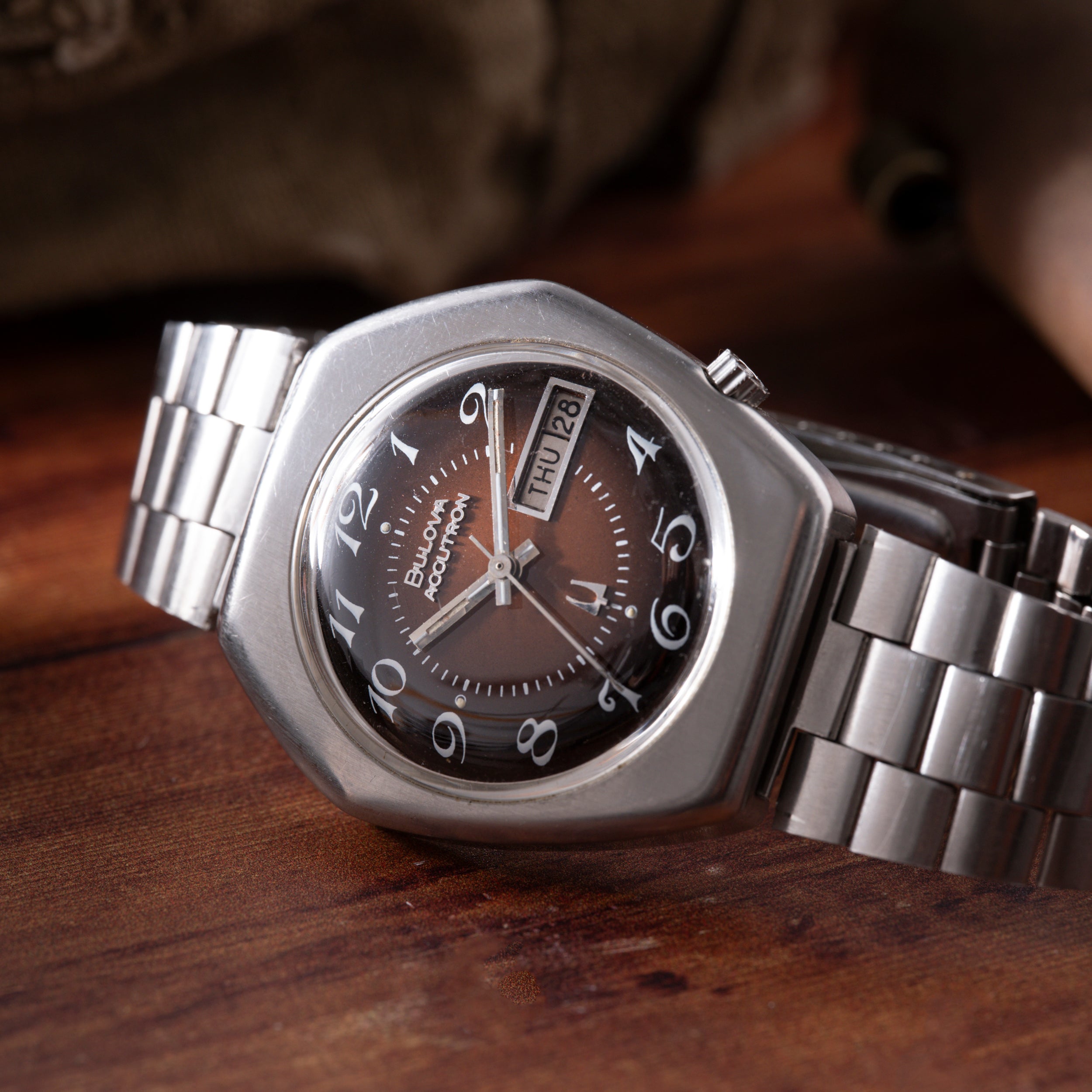 Bulova Accutron 'Coffin' Day-Date – Analog:Shift