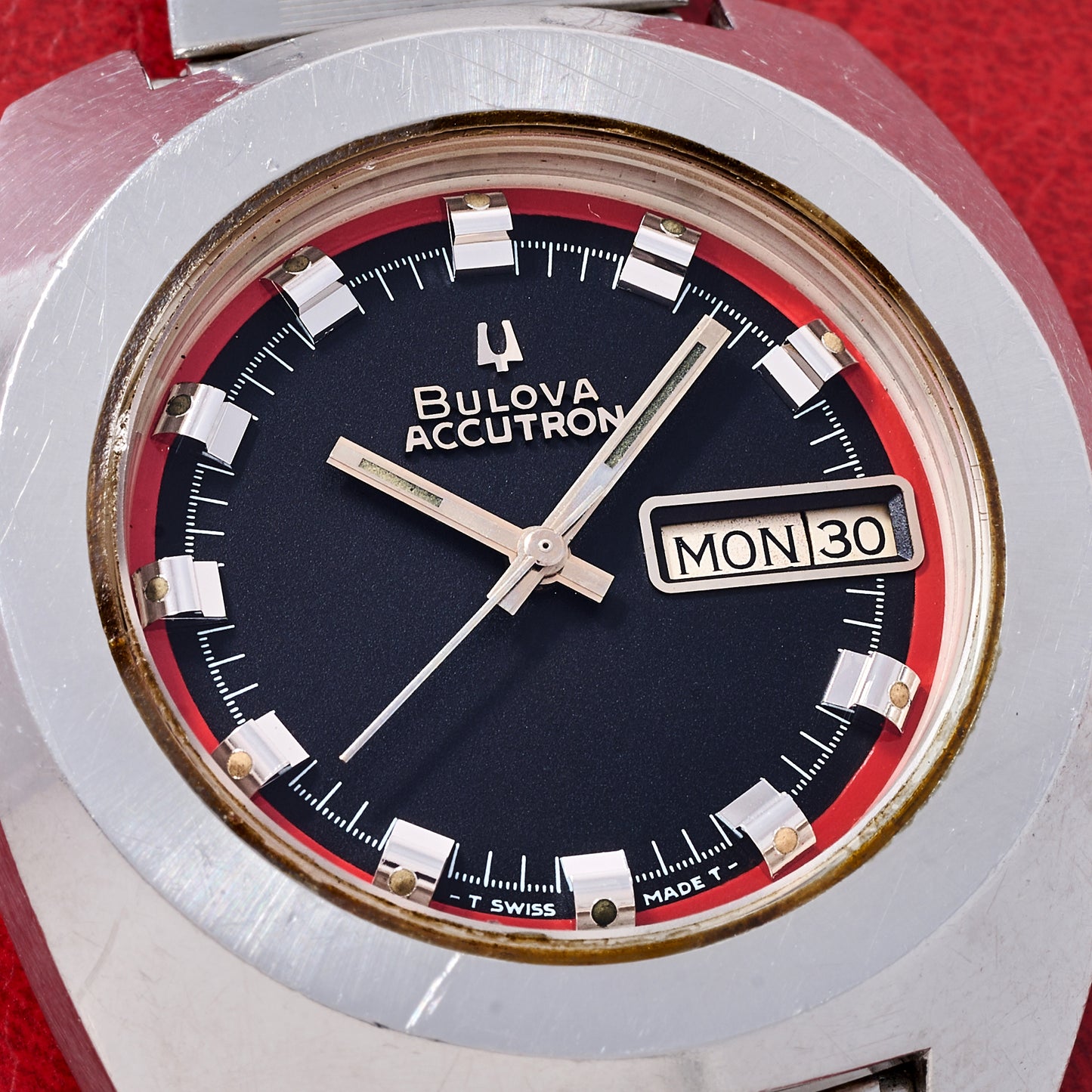 Bulova Accutron 218 'Jumbo' Day-Date