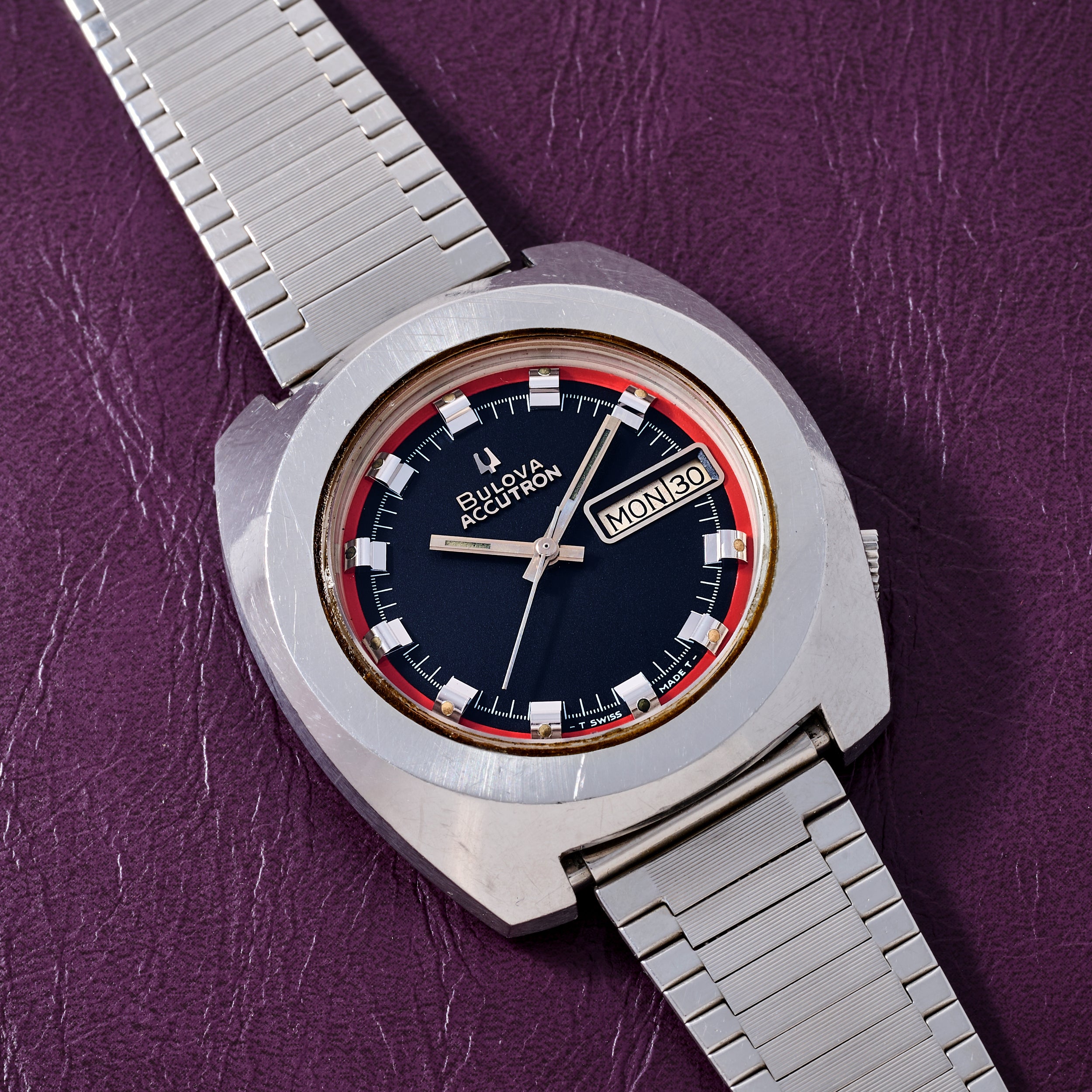 Bulova Accutron 218 'Jumbo' Day-Date